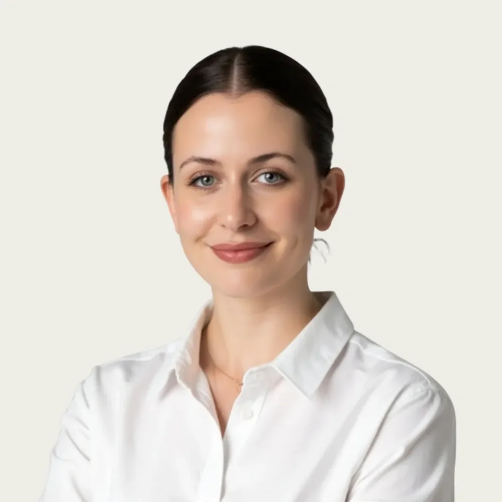 Rebecca O’Toole, Registered Psychotherapist (Qualifying) at A Welcoming Home Psychotherapy in Toronto, Ontario.