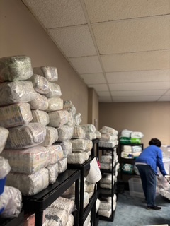 United Healthcare Employees Volunteering At Chattanooga Diaper Hub.