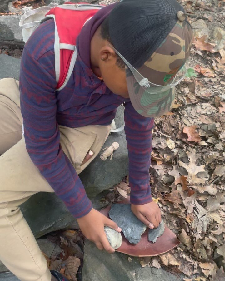 &ldquo;The rocks are the oldest and the wisest People, for they are the bones of Earth Mother, from which all soils and life comes.&rdquo; &mdash; Coyote Thunder, Southern Lipan Apache, late 1880s
.
Learning the language of the Stone People.
.
Enjoyi