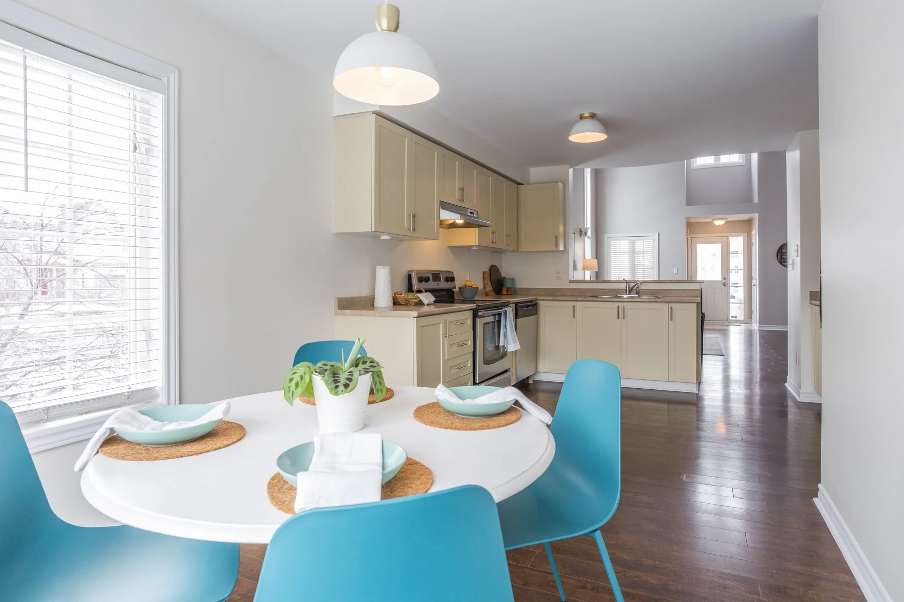 011-201 Cowling Heights -13.jpg