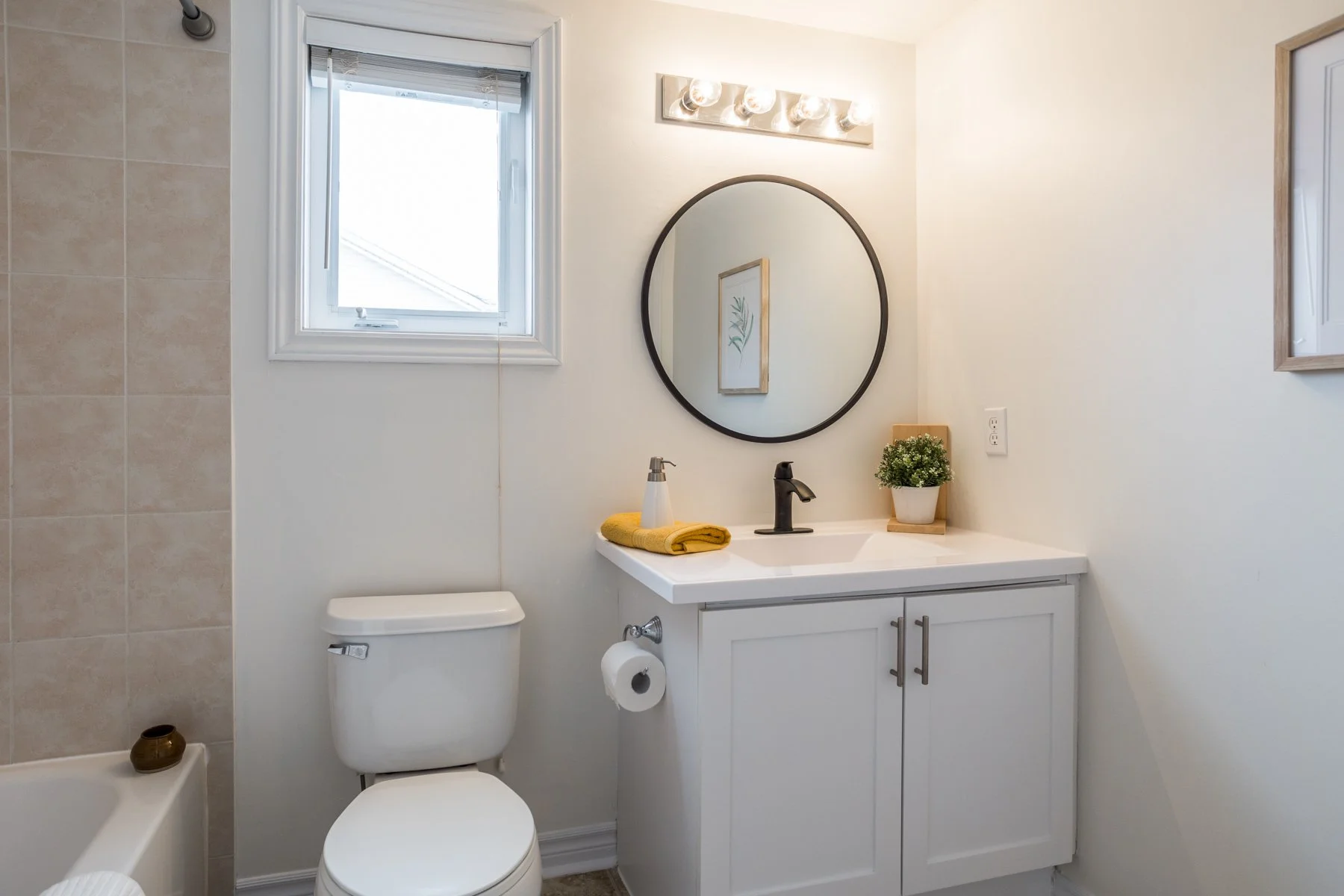 018-201 Cowling Heights -20.jpg