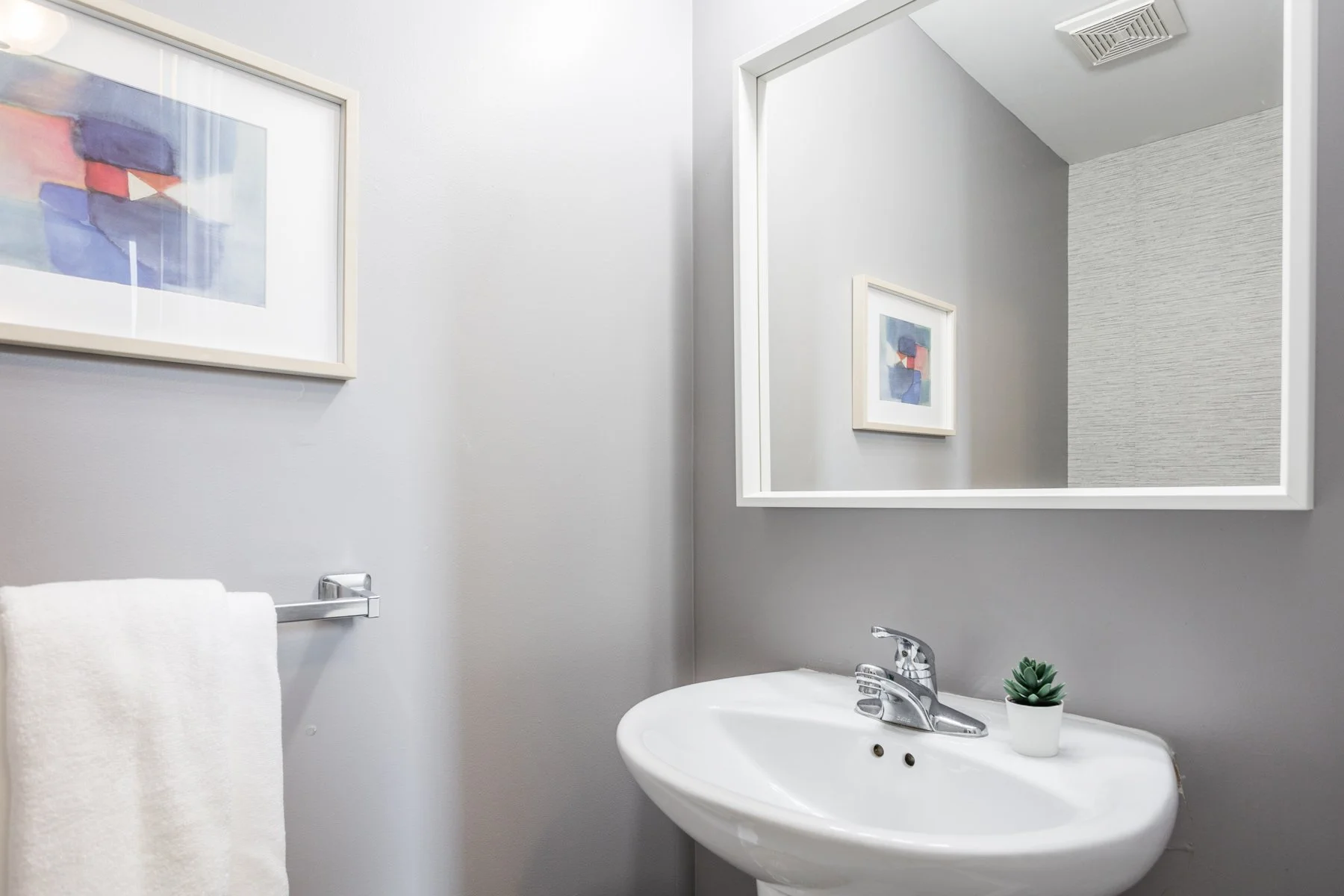 026-201 Cowling Heights -29.jpg