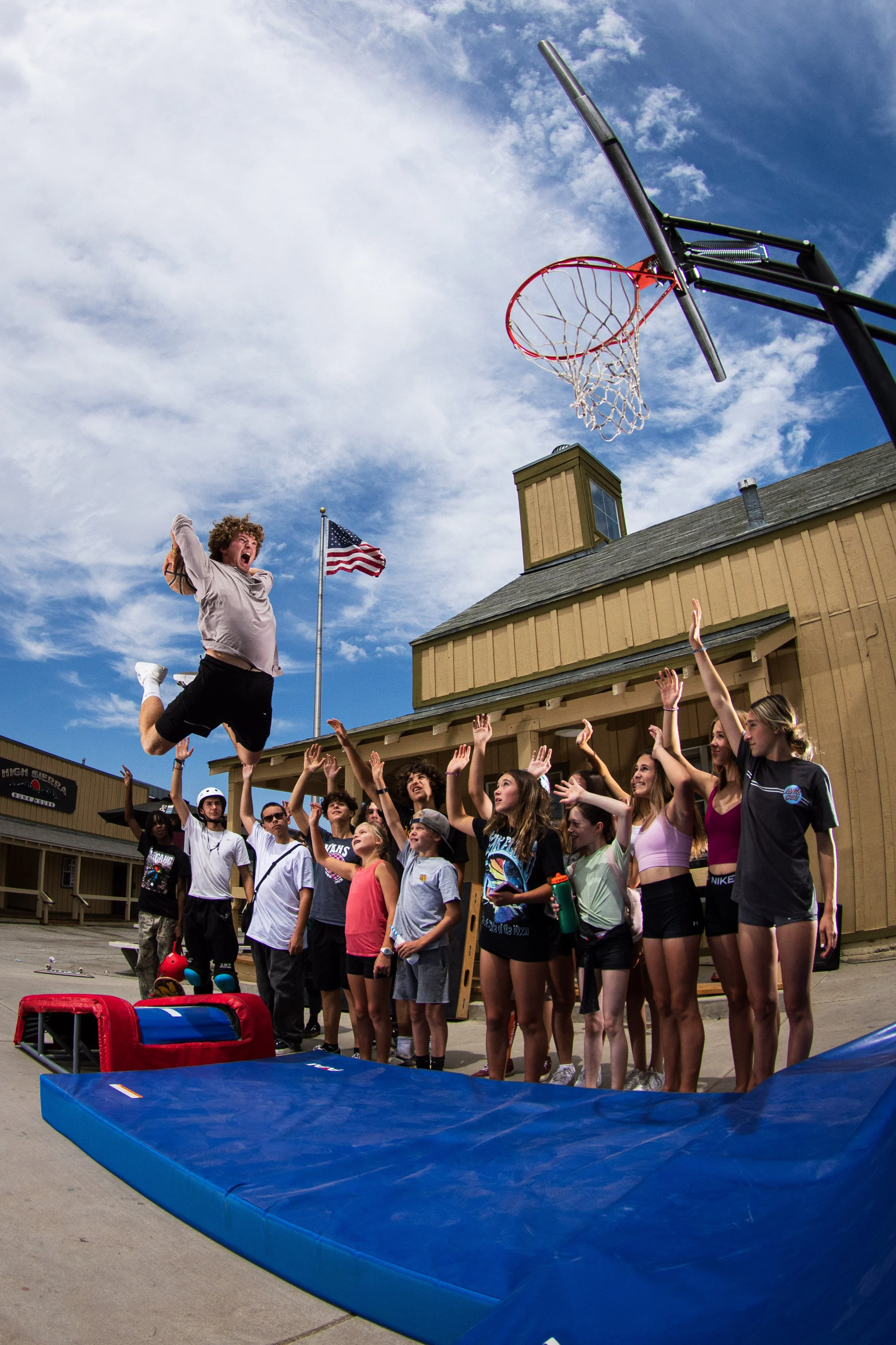 woodward with kids.JPG