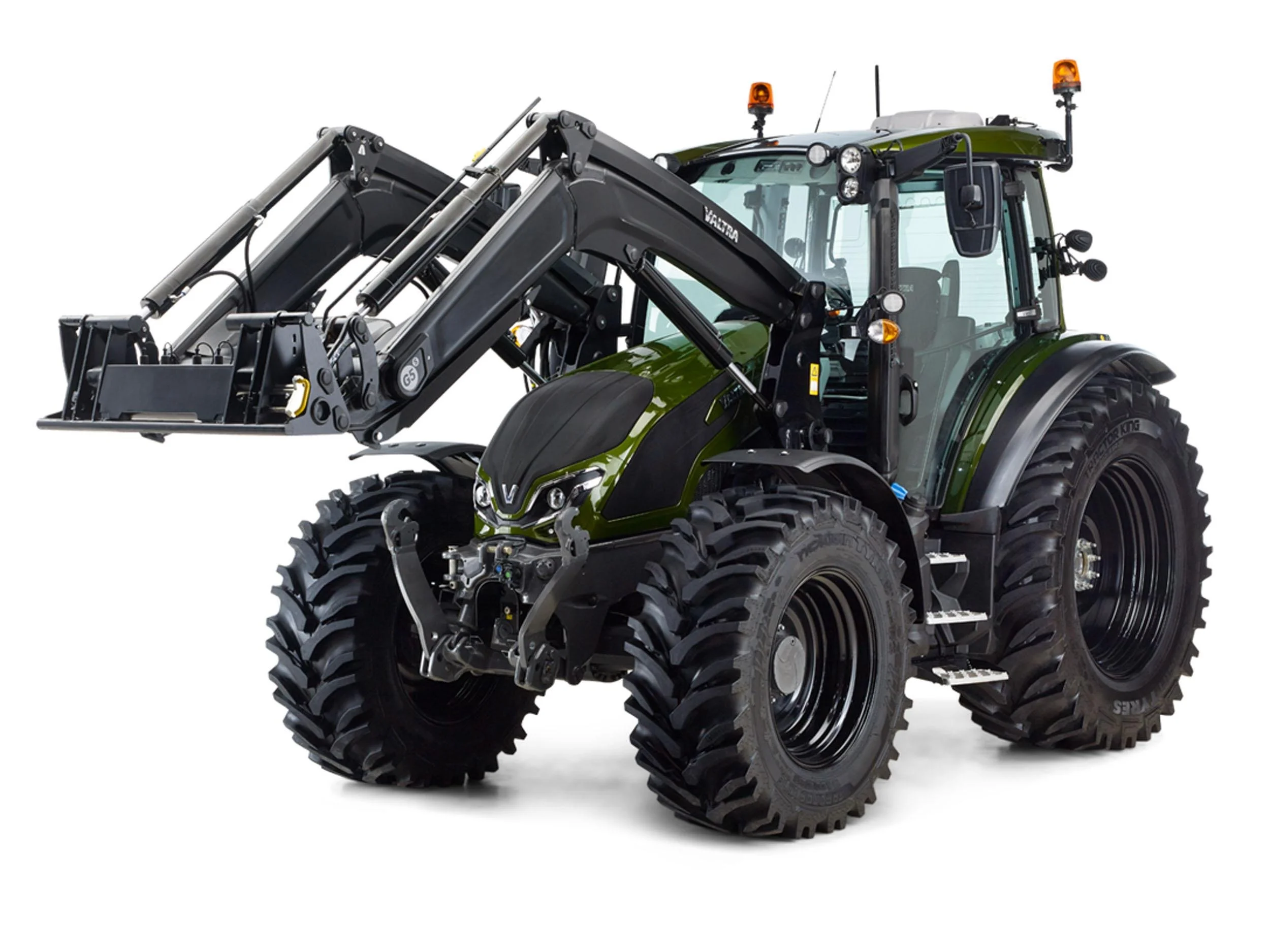 IN STOCK : Valtra G135A + Loader