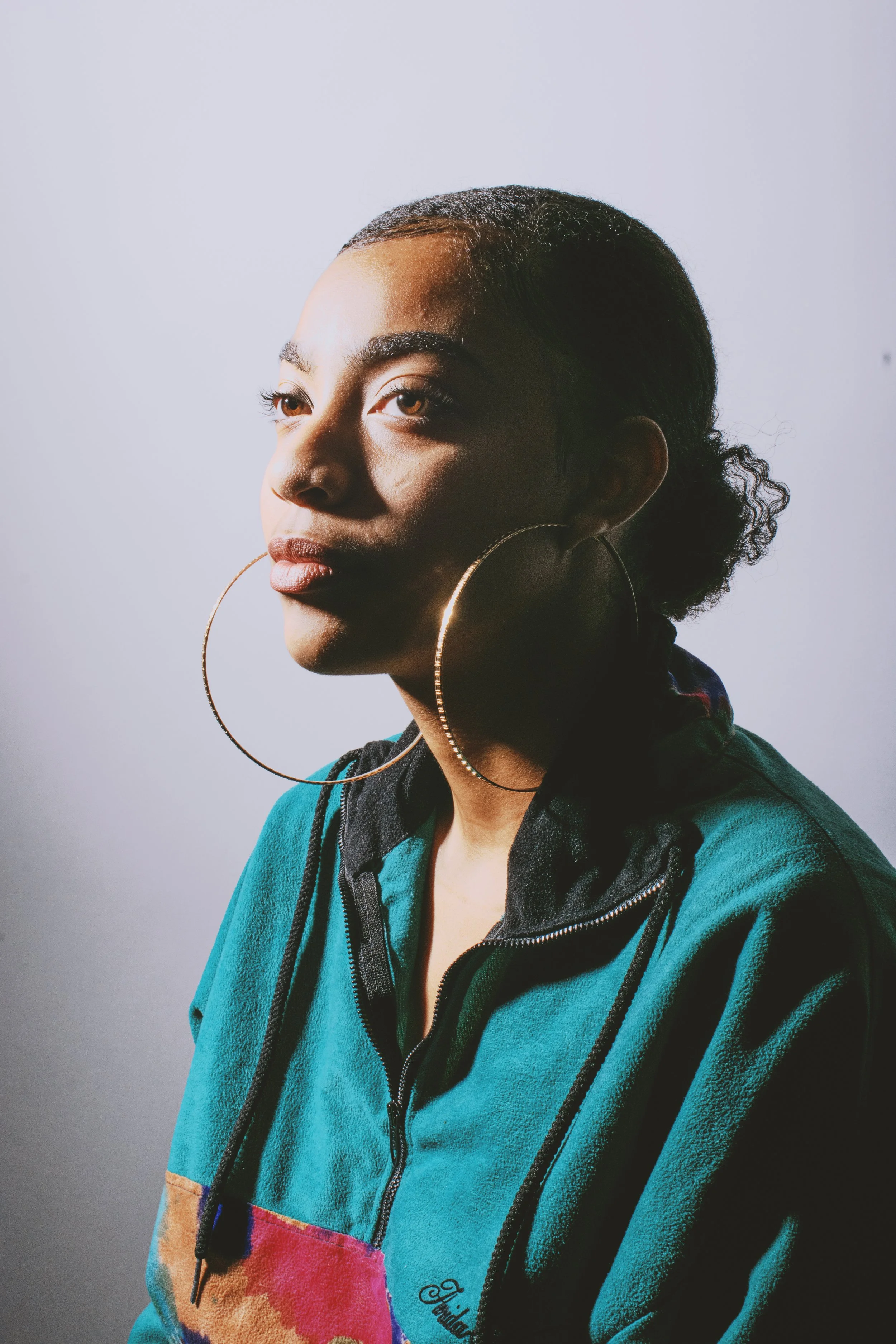 Dee 2019-24 edition BLUE.jpg