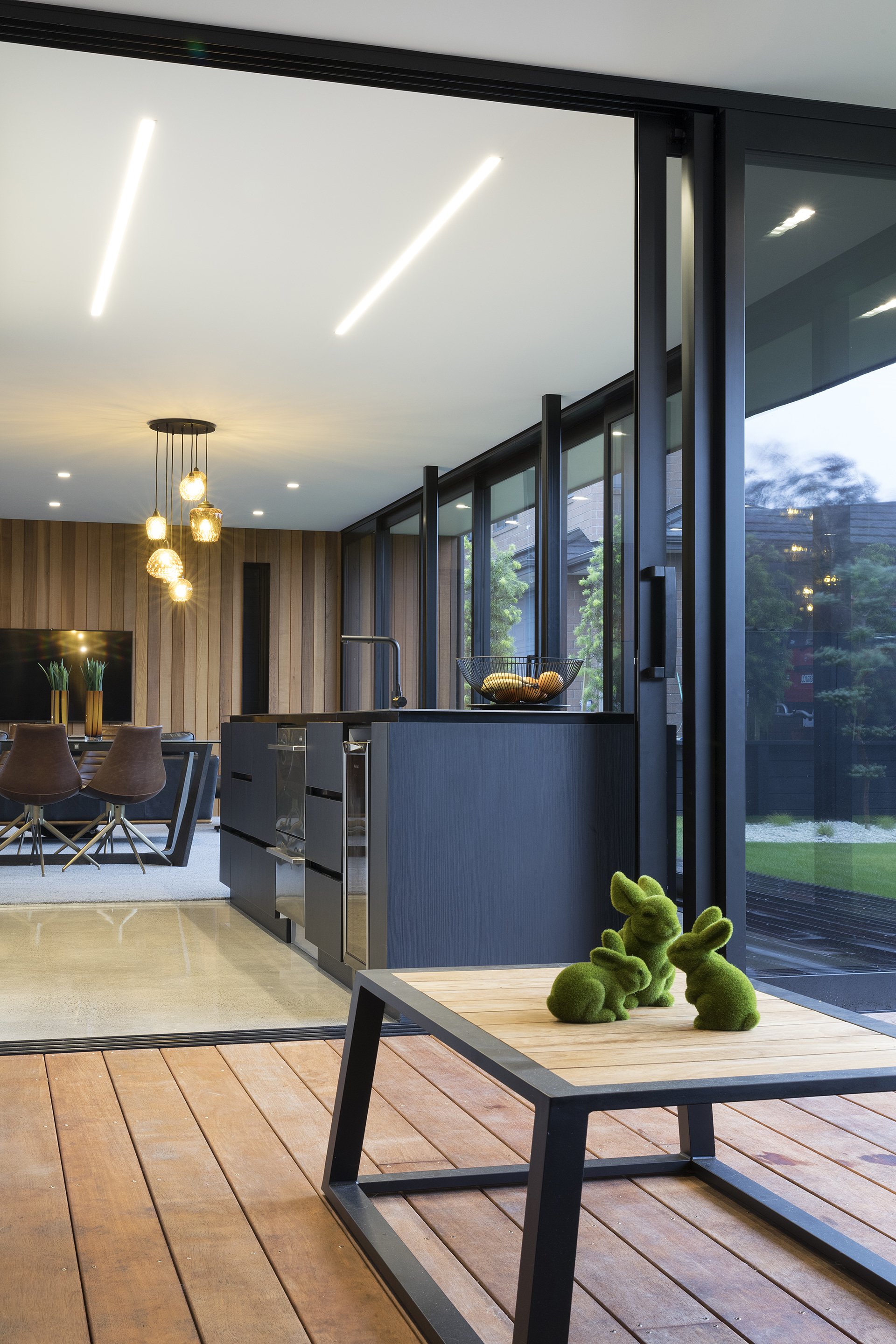 Joinery - Kitchen stacker sliders.jpg