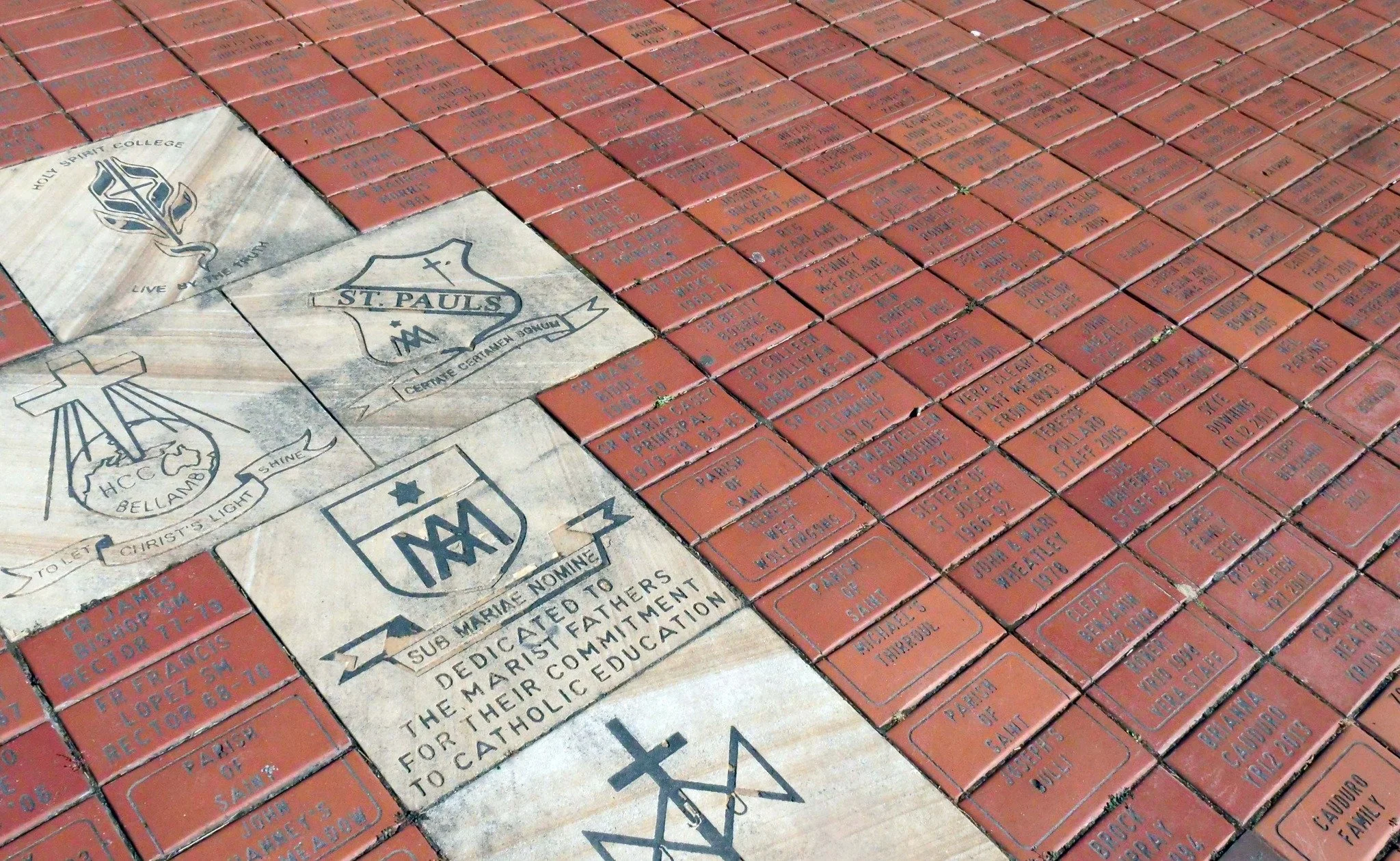 Holy Spirit College warmly invites past and present students and staff of Holy Spirit College, along with alumni from St Paul’s College and Holy Cross College, to become a lasting part of our College’s legacy. Personalised pavers are avai