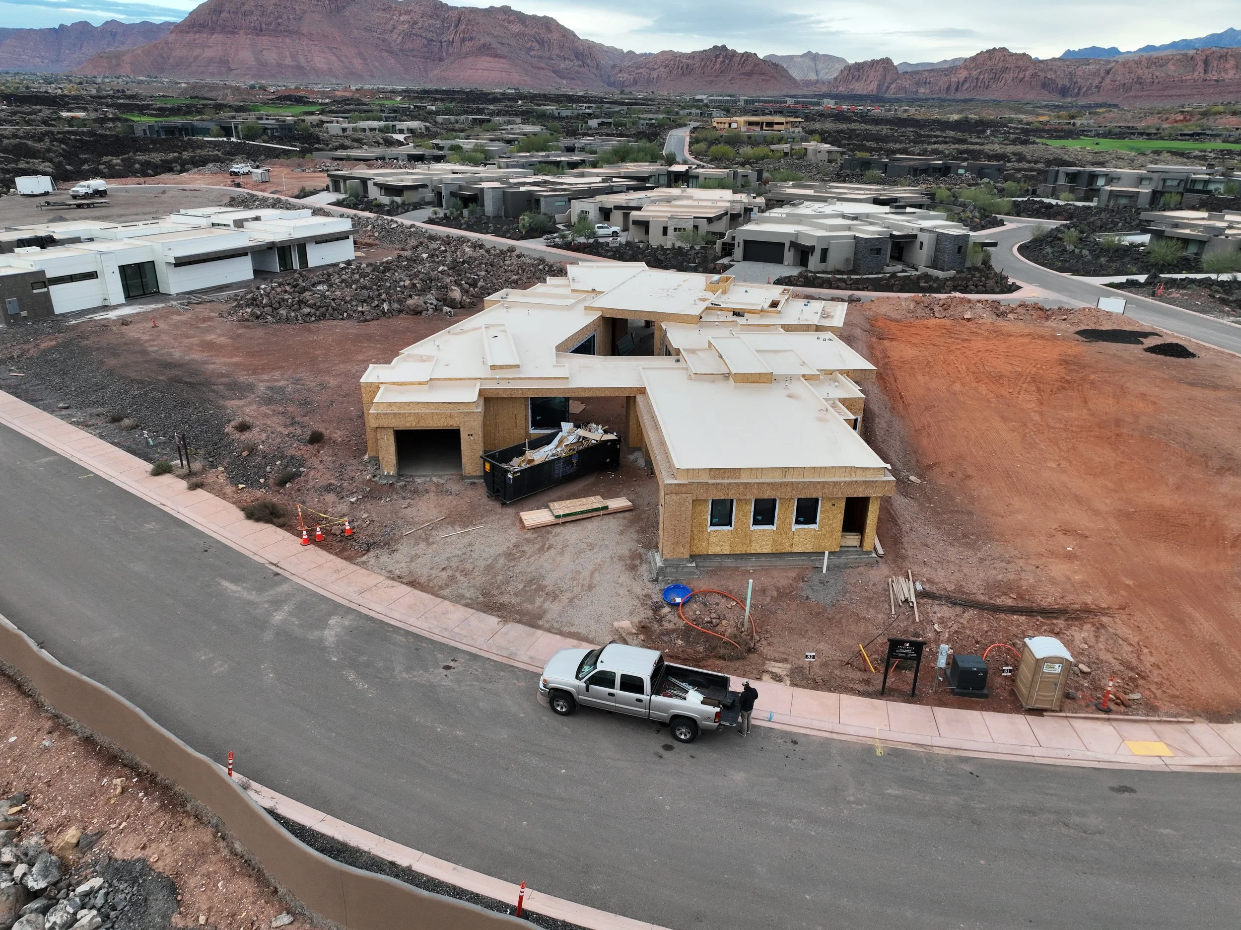 DJI_20251122170912_0011_V.JPG