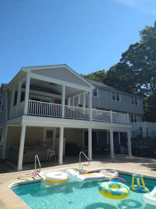 Freeland Woodworks — decks & outdoor living project photo