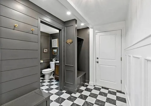 Freeland Woodworks — bathrooms project photo
