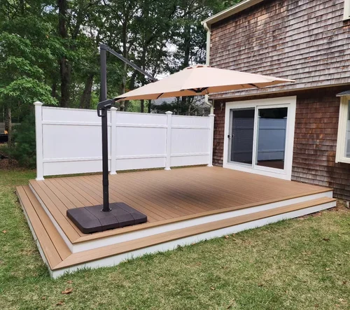 Freeland Woodworks — decks & outdoor living project photo