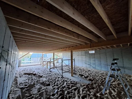 Freeland Woodworks — finished basements project photo