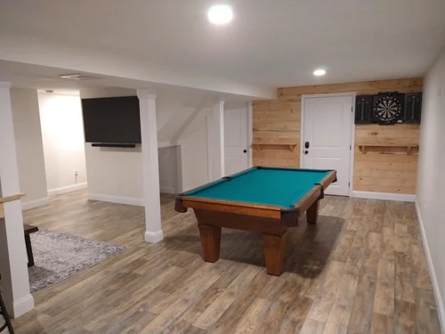 Freeland Woodworks — finished basements project photo