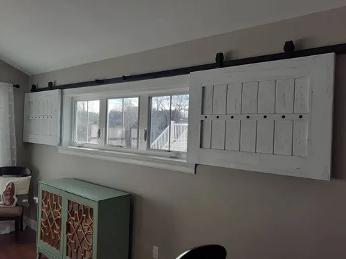 Freeland Woodworks — carpentry & built-ins project photo