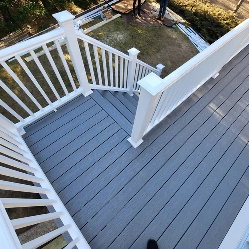 Freeland Woodworks — decks & outdoor living project photo
