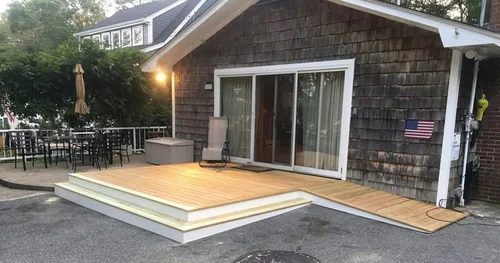 Freeland Woodworks — decks & outdoor living project photo