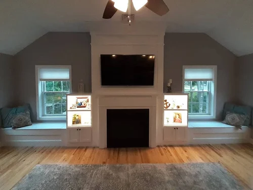 Freeland Woodworks — carpentry & built-ins project photo