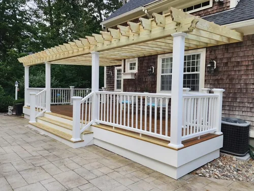 Freeland Woodworks — decks & outdoor living project photo