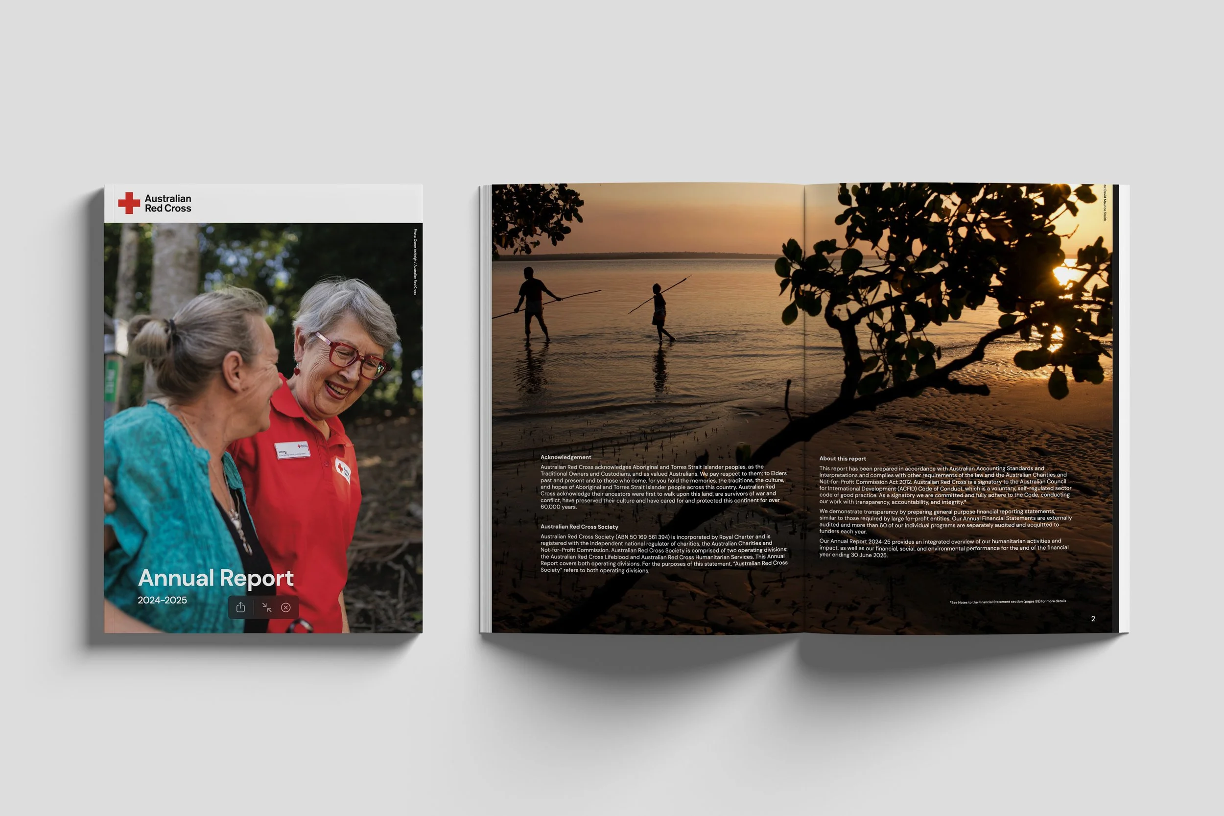 09 Free A4 A5 Magazine Mockup.jpg