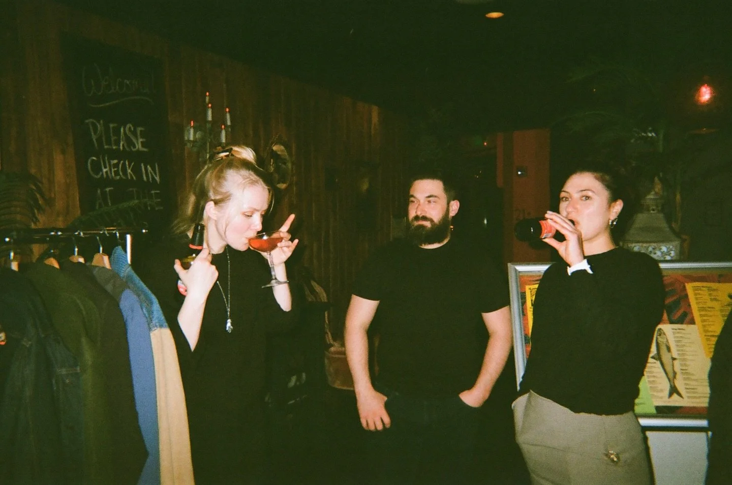 Sooooooo what are our plans for this weekend? 

&lsquo;Cause I&rsquo;m thinking, MLK Day, chilling at the bar, drinking a beer or cocktail or two, and exploring Pike Place? 

Come hang out with us, 3 to midnight, open allll weekend. 

Only at Lonely 