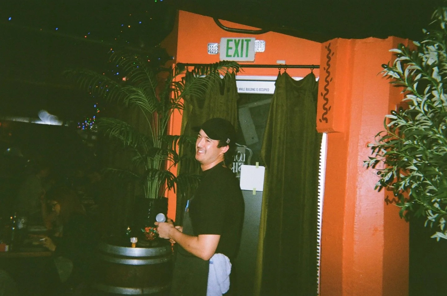 Chef Randal in his element with @tastingcollective, Nov 2025 

Only at Lonely Siren 🧜&zwj;♀️