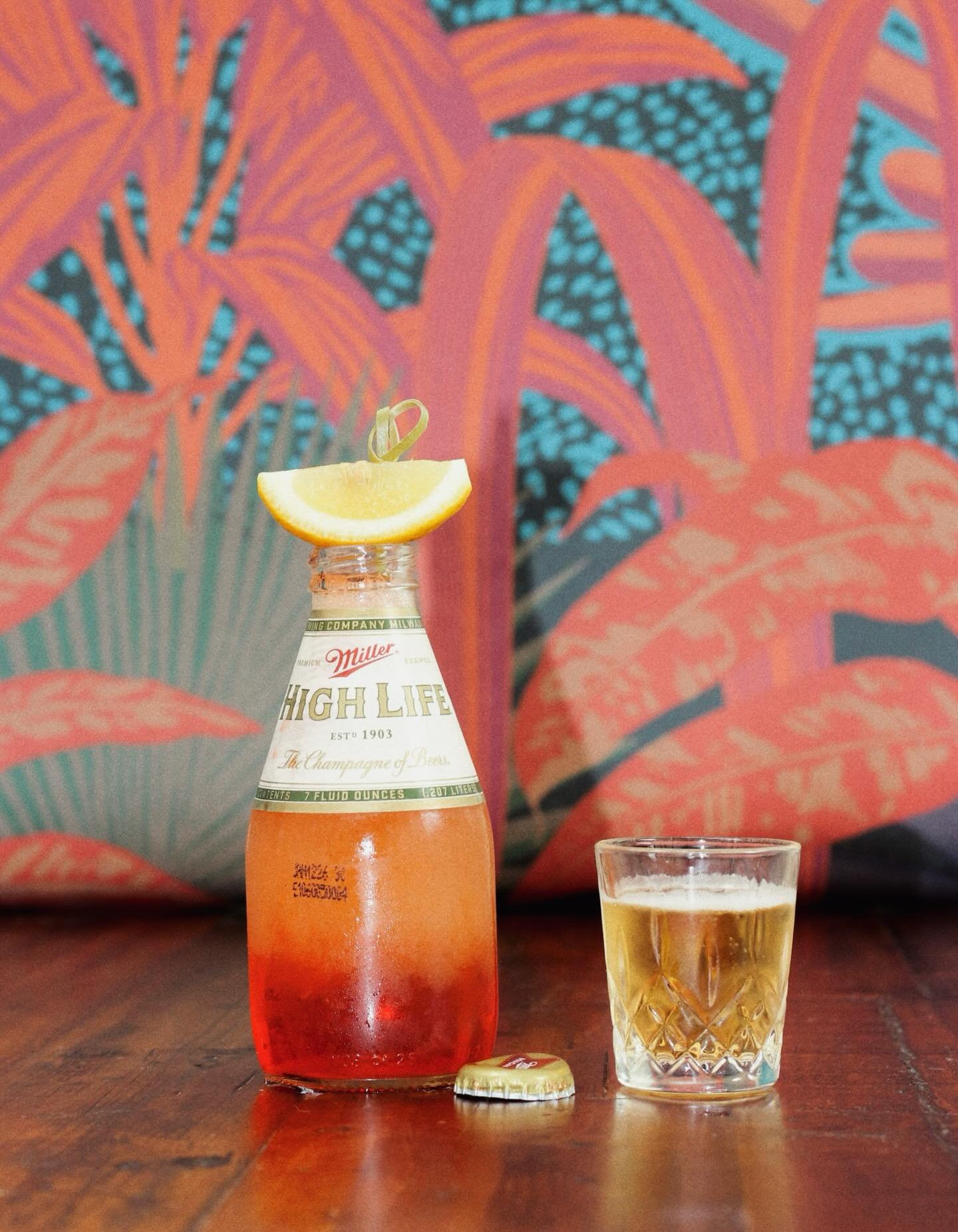 Last sunny day for a while, come soak it in at happy hour with a lil&rsquo; spaghett &mdash; a miller high life + Aperol 

Happy hour 3-5, 10 to midnight ☀️

Only at Lonely Siren 🧜&zwj;♀️
