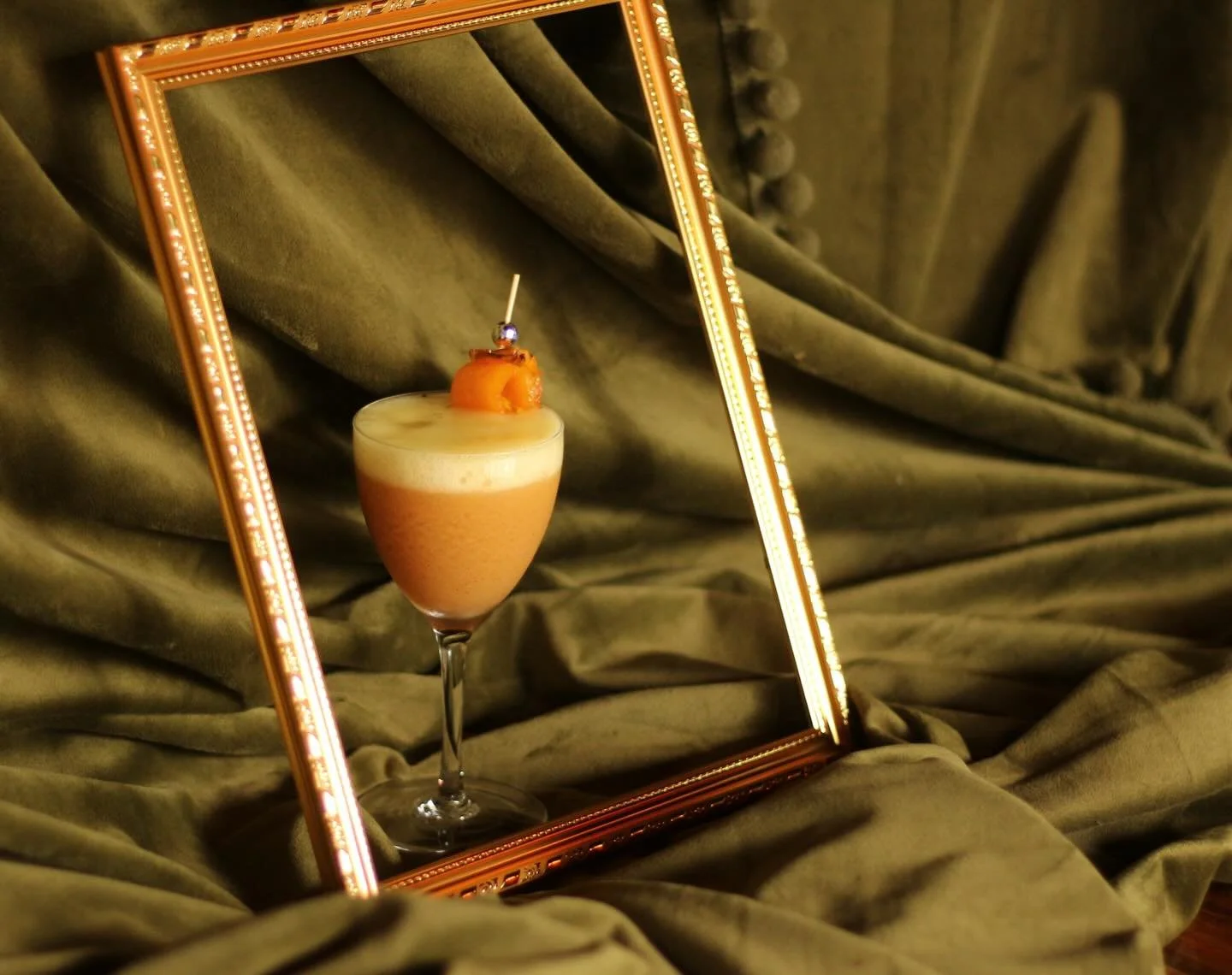 Next up on our @seattlecocktailweek lineup is &lsquo;Kicking the Beehive&rsquo; 🐝🐝🐝

Featuring @michterswhiskey, married with a symphony of flavors &mdash; rum, honey Dijon, pineapple, saffron honey, all garnished with a pickled pineapple (you&rsq