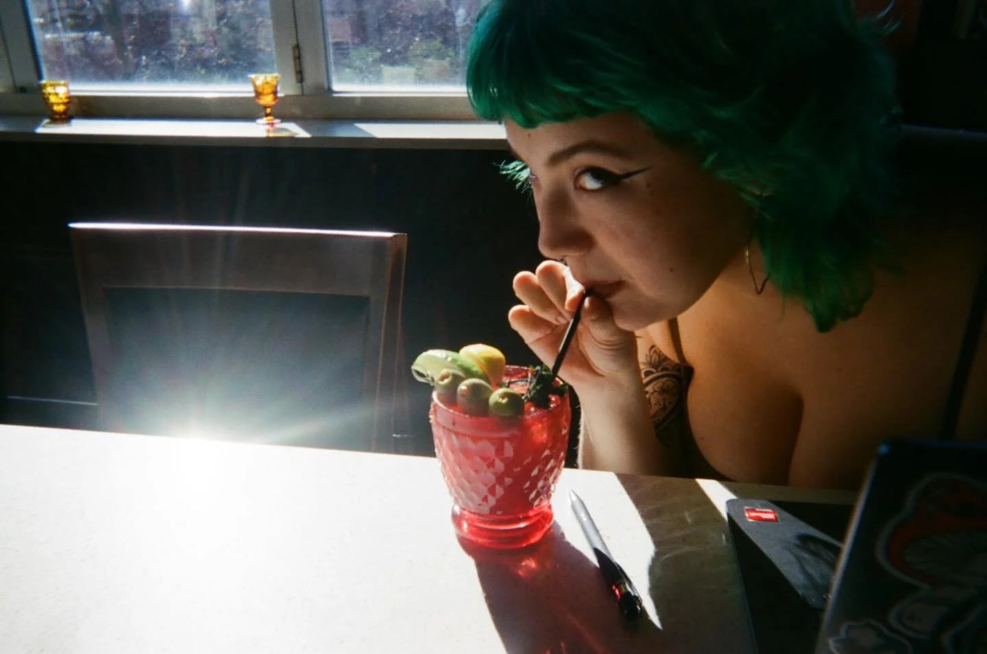 Today&rsquo;s a great day to bask in the sun, sipping your favorite cocktail at the bar, all on our new, freshly finished, real hardwood floors 😍

We&rsquo;re back open this beautiful Friday (4/17) and we can&rsquo;t wait to see you! 

Only at Lonel