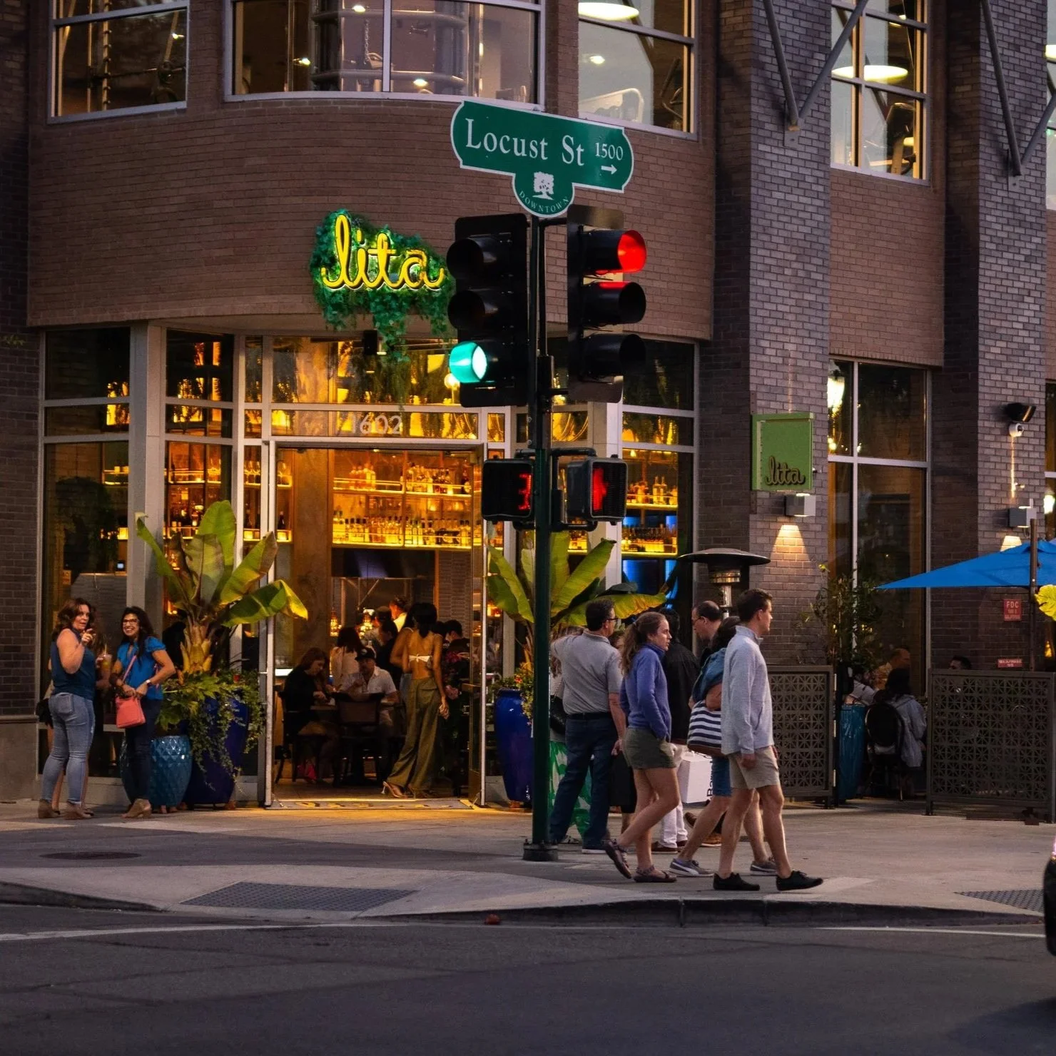 Living in Downtown Walnut Creek: Condos, Walkability and Lifestyle (2026 Guide)