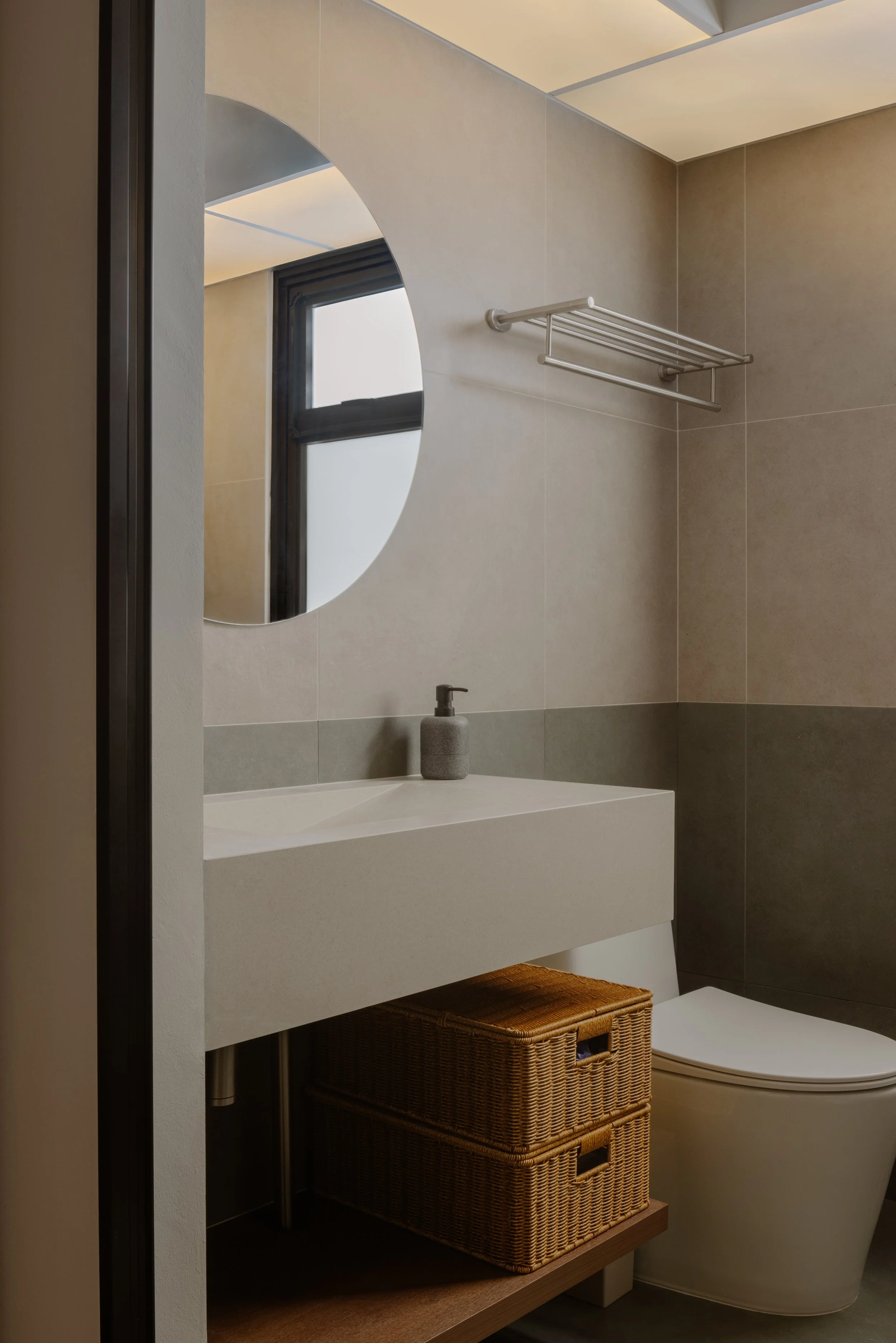 Studio Kabi - 402B TPY-27.jpg
