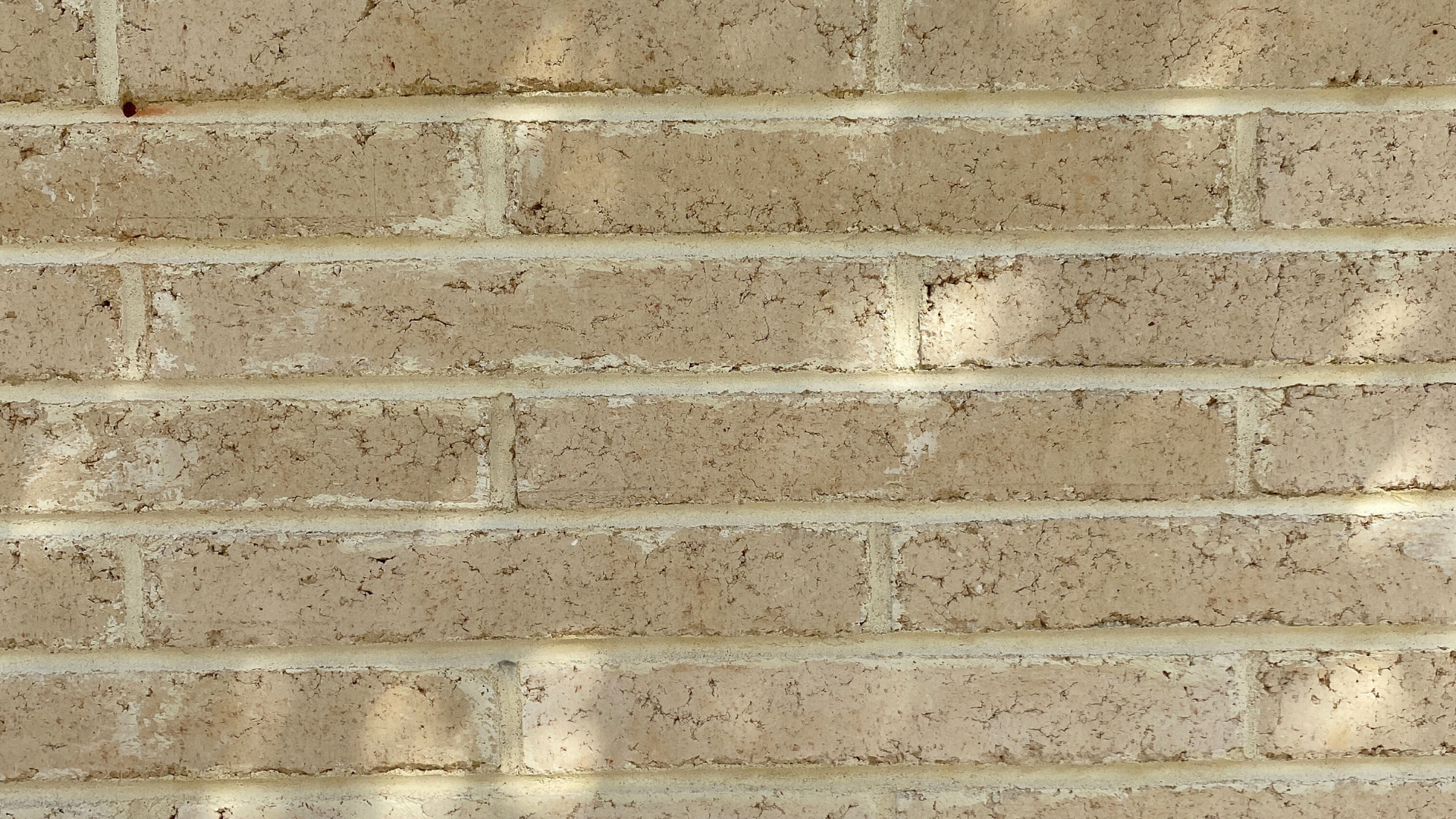 Clay House vs Tate Houses: One Brick, Two Expressions