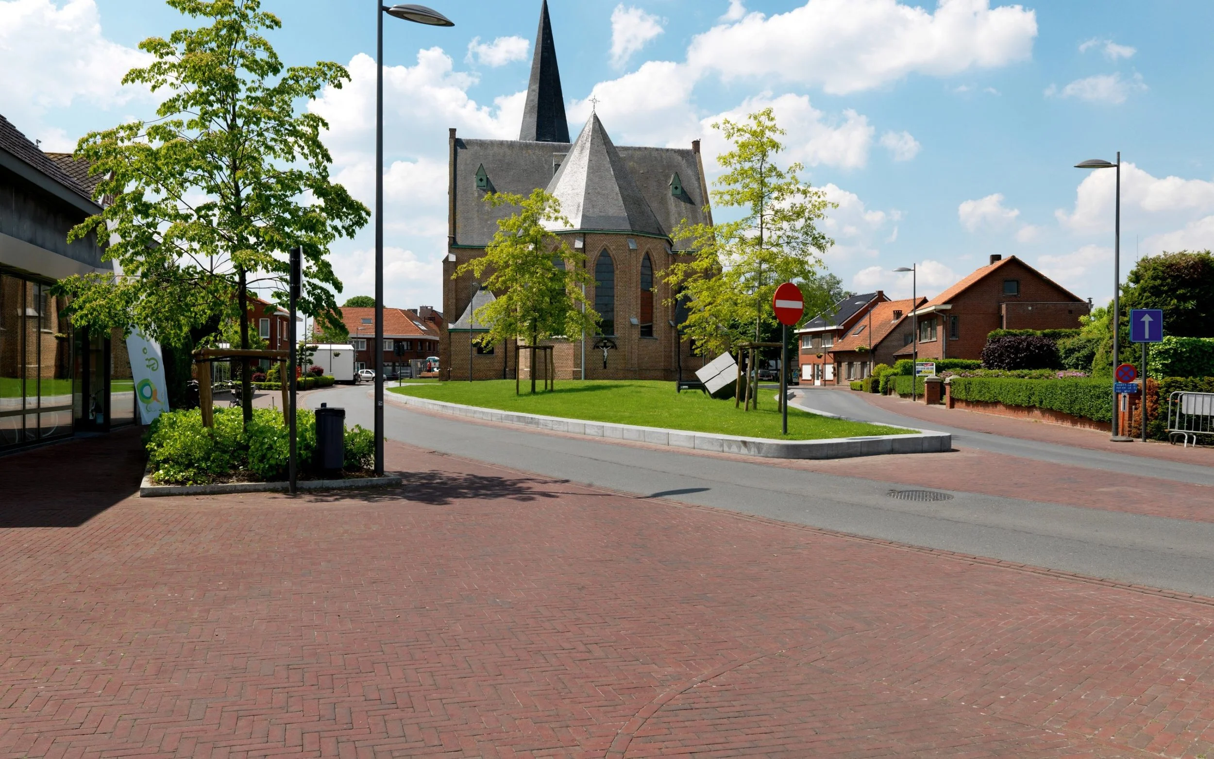 Arte Red-Brown Reduced (Infrastructure landscape architecture in Kalmthout)