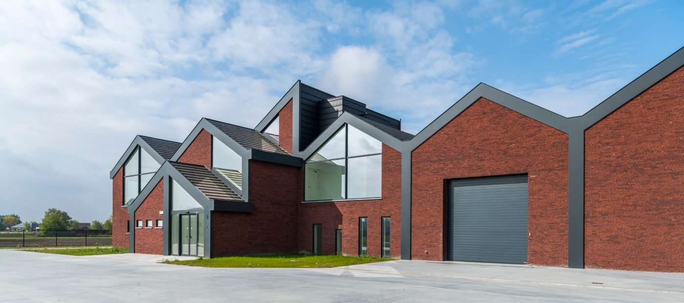 FORUM, PAMPAS, HOUSE PROJECT 2