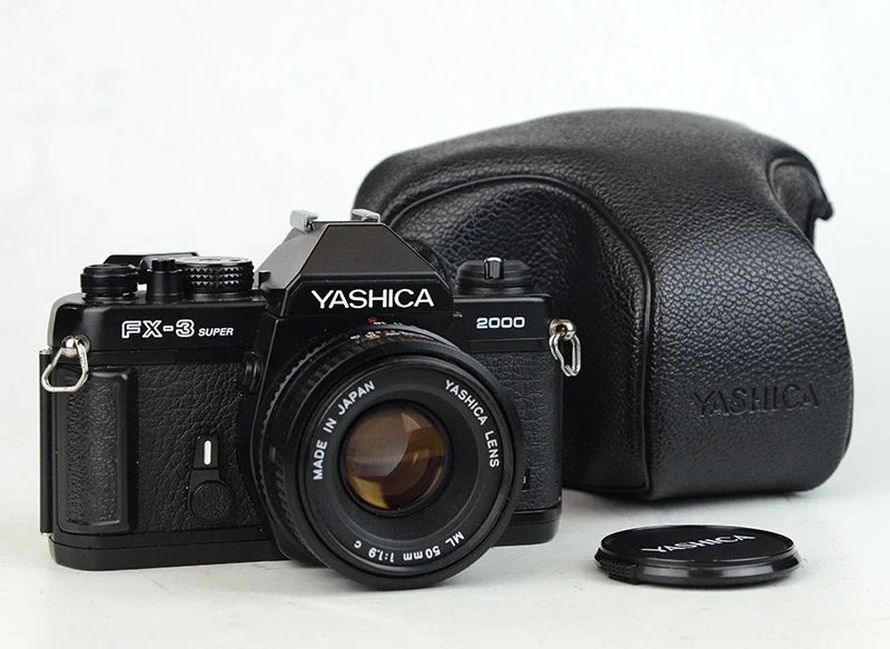 Yashica 2000
