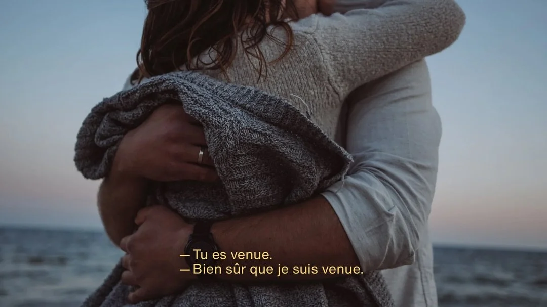 Les dialogues mis en sc&egrave;ne 🎬

Je vous propose de d&eacute;couvrir des morceaux de dialogue sortis de leur contexte, mais illustr&eacute;s par des images qui ressemblent &agrave; l&rsquo;ambiance de mon roman. 

Est-ce que je l&rsquo;ai imagin