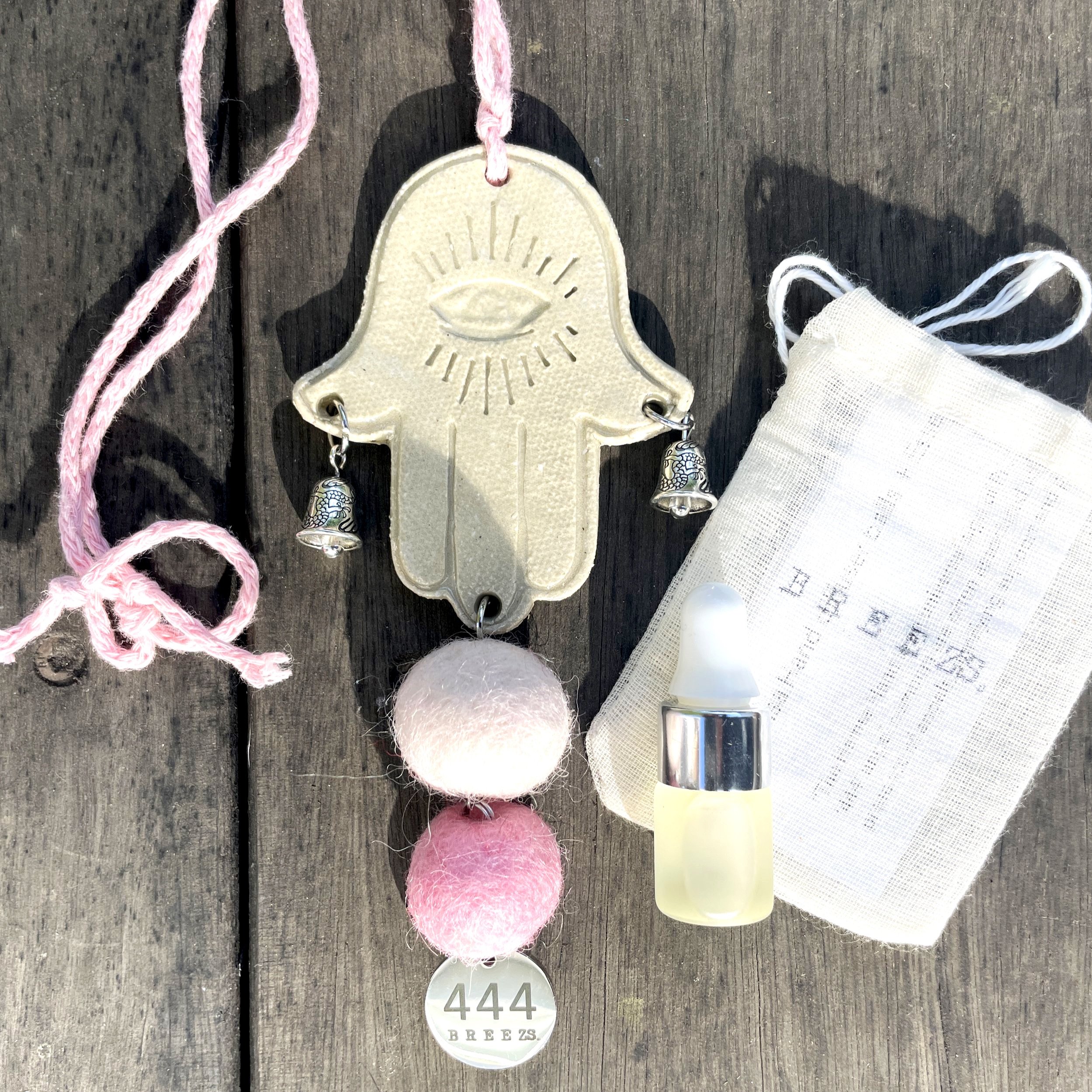 pink+hamsa+1.jpg