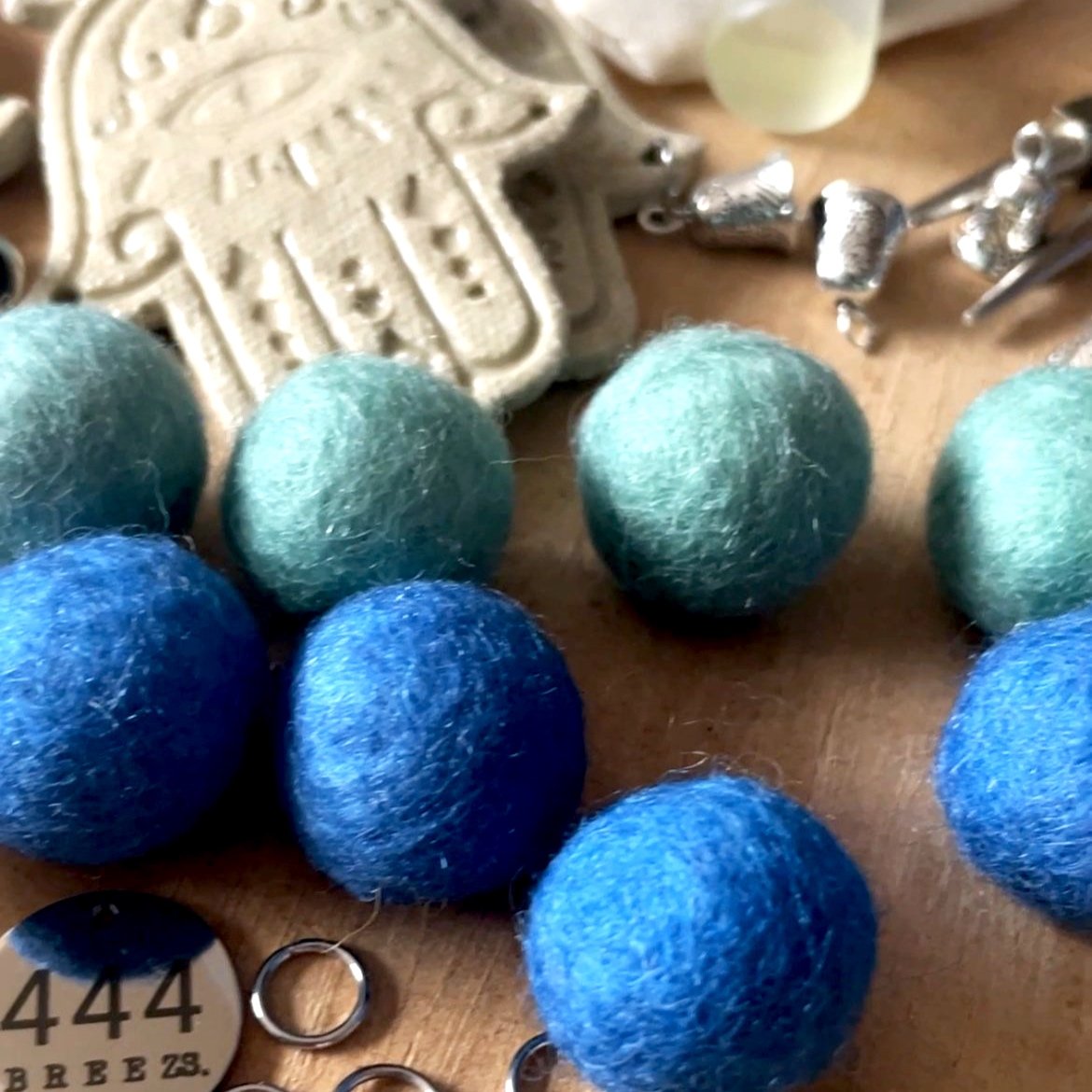 hamsa+blue+4.jpg