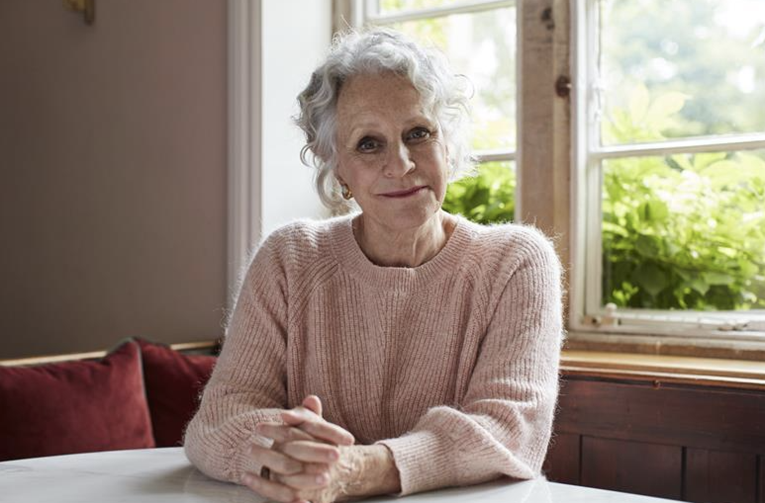 5 Commissions groundbreaking historical documentary series Philippa Gregory's Six Queens