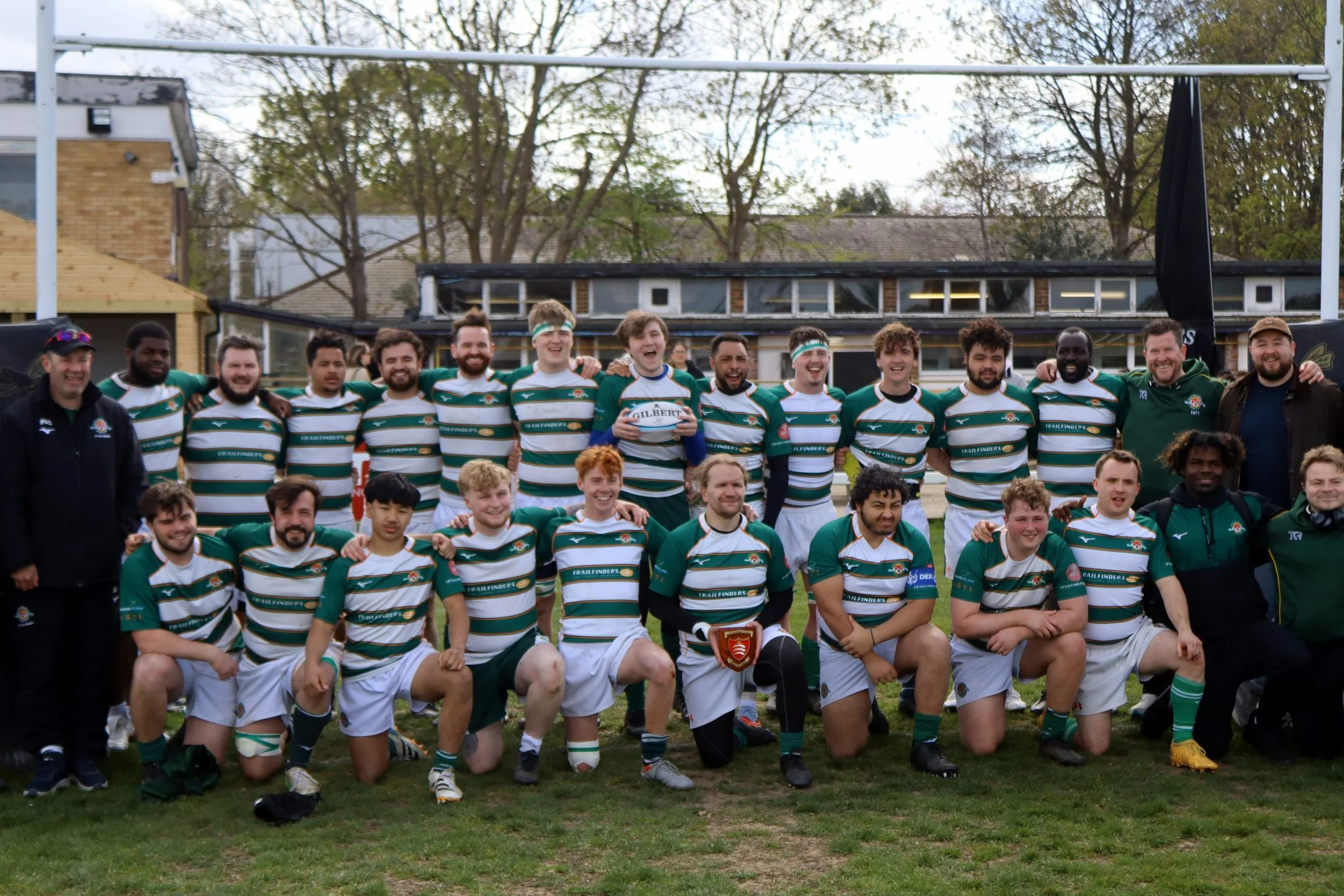 1871 3rds lift vase in stunning comeback