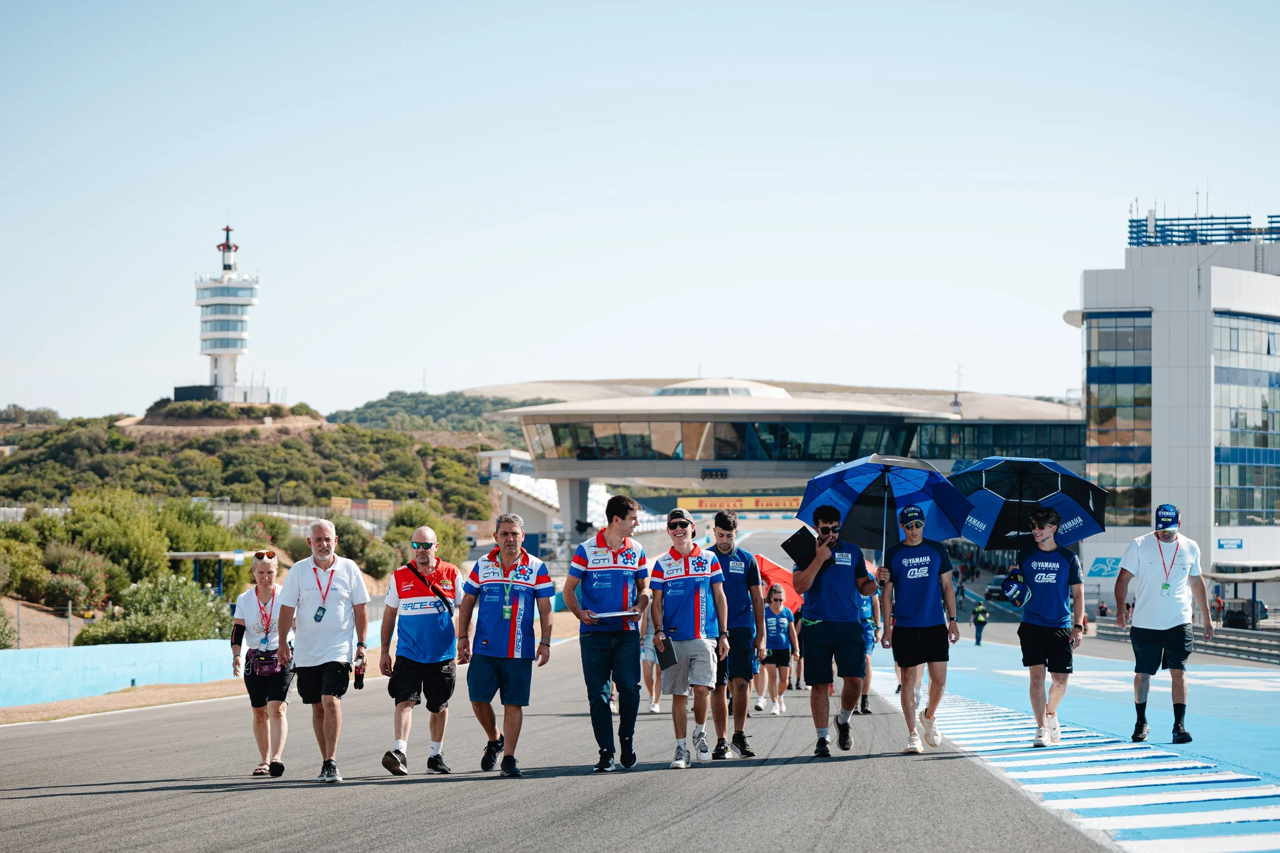 Lukacs Owen with his team on track walk at Jerez