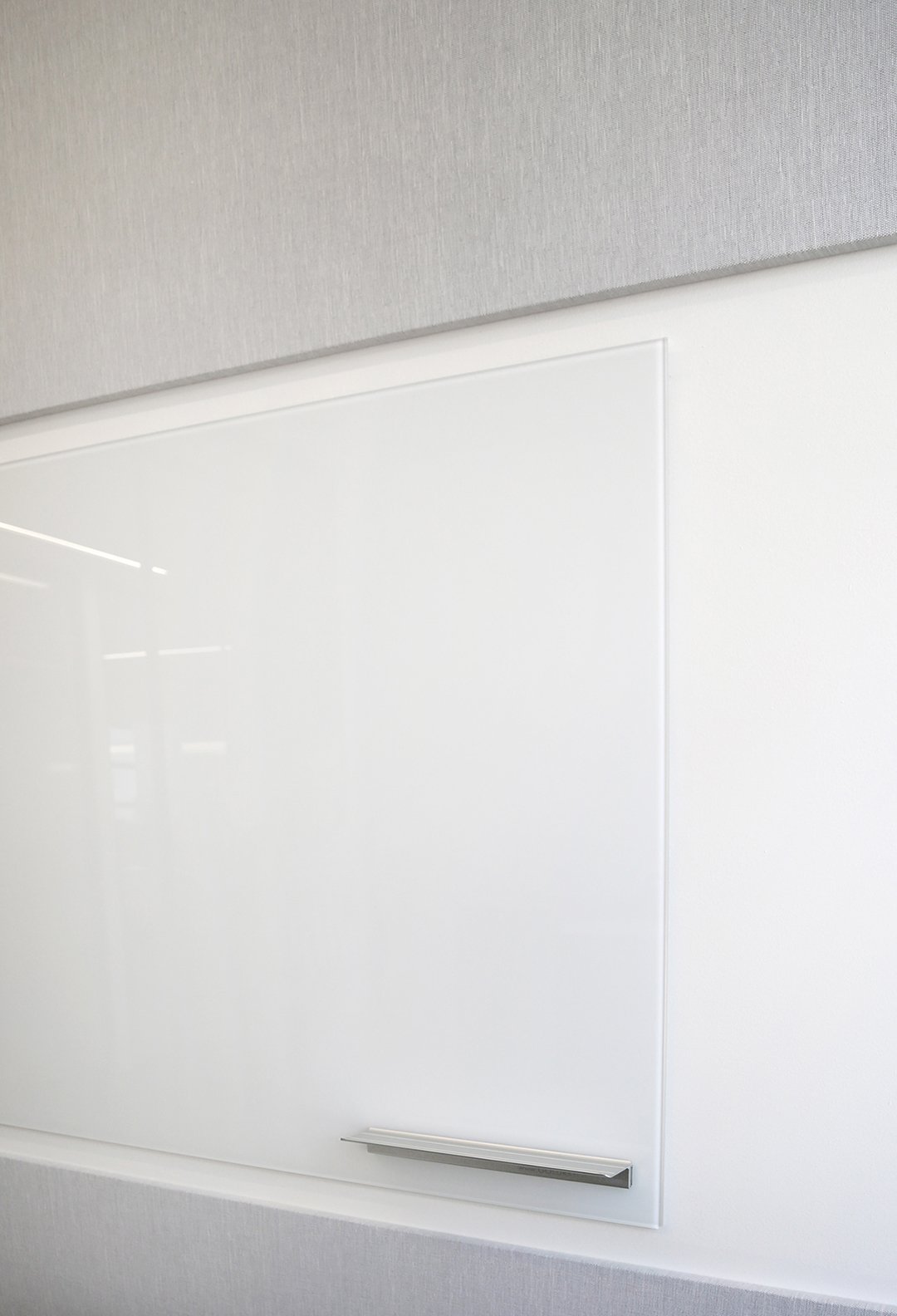 White Backpainted Markerboard