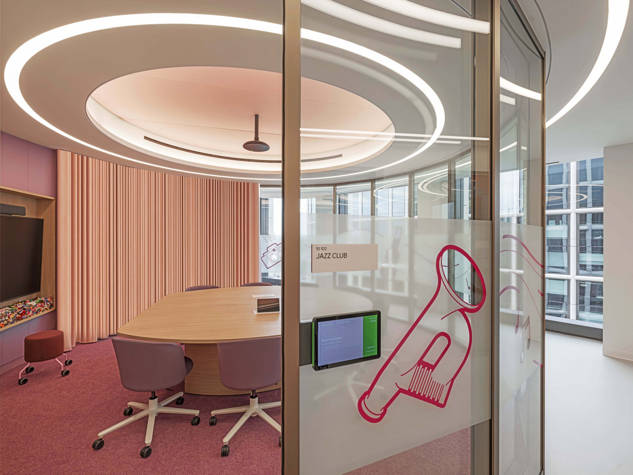 Glass Conference Room Frame-Mounted Scheduler