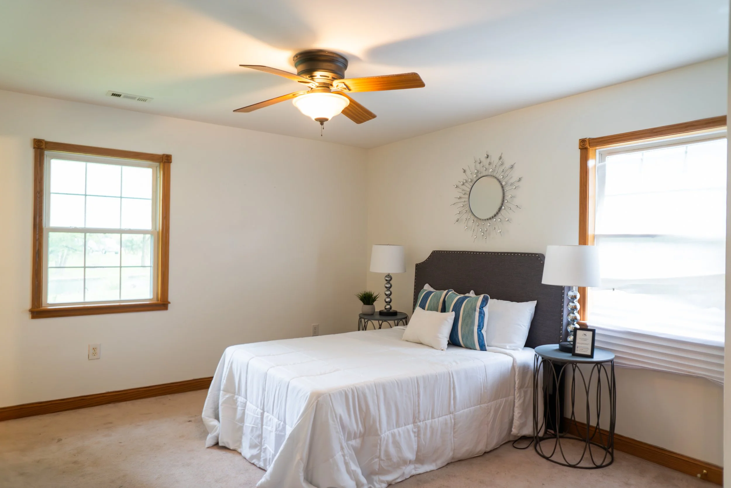 9565 edgewater-22.jpg