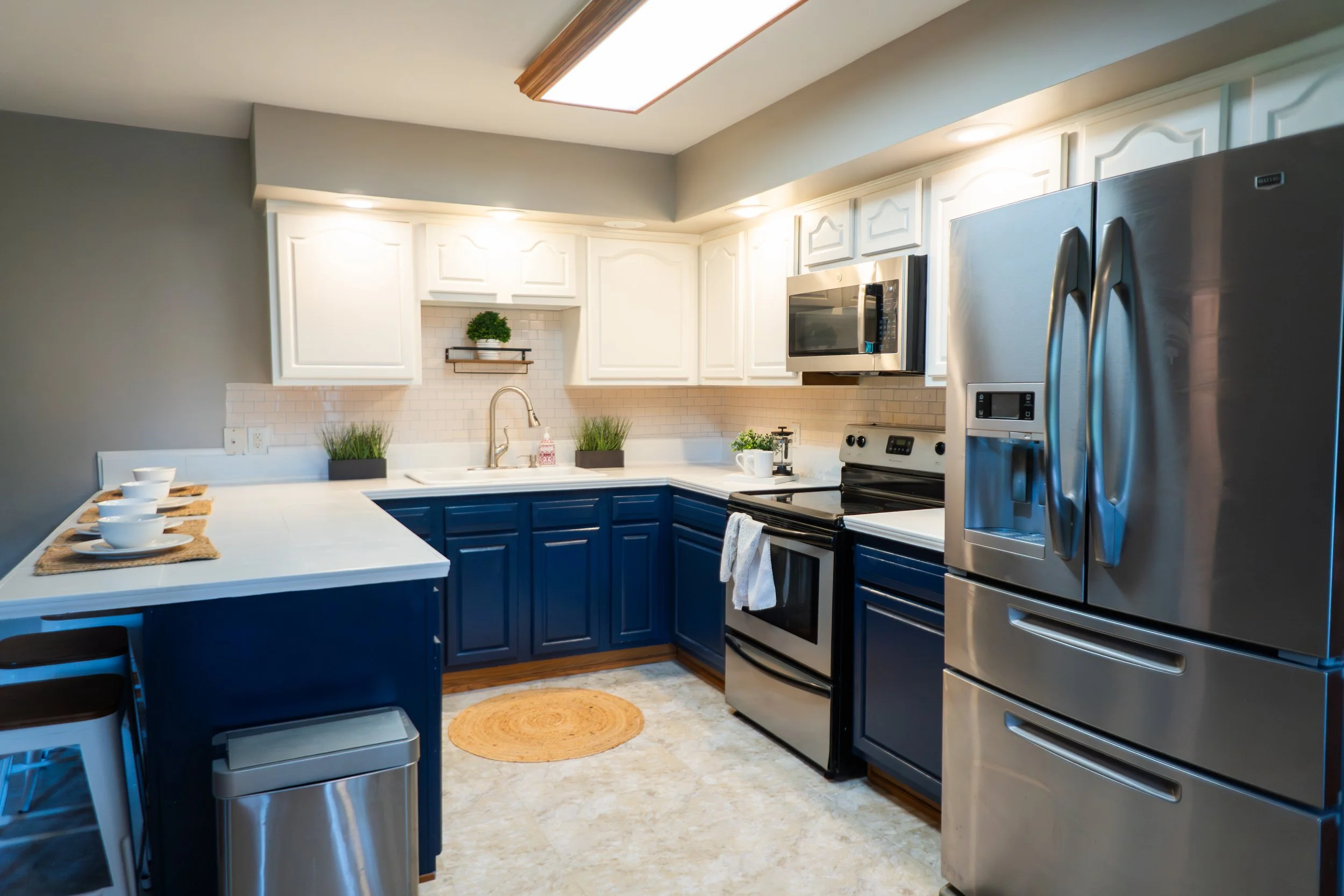 9565 edgewater-8.jpg
