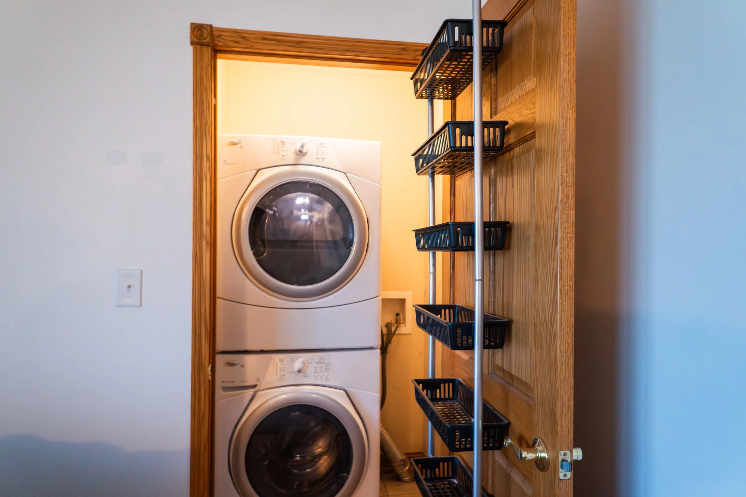 9565 edgewater-13.jpg