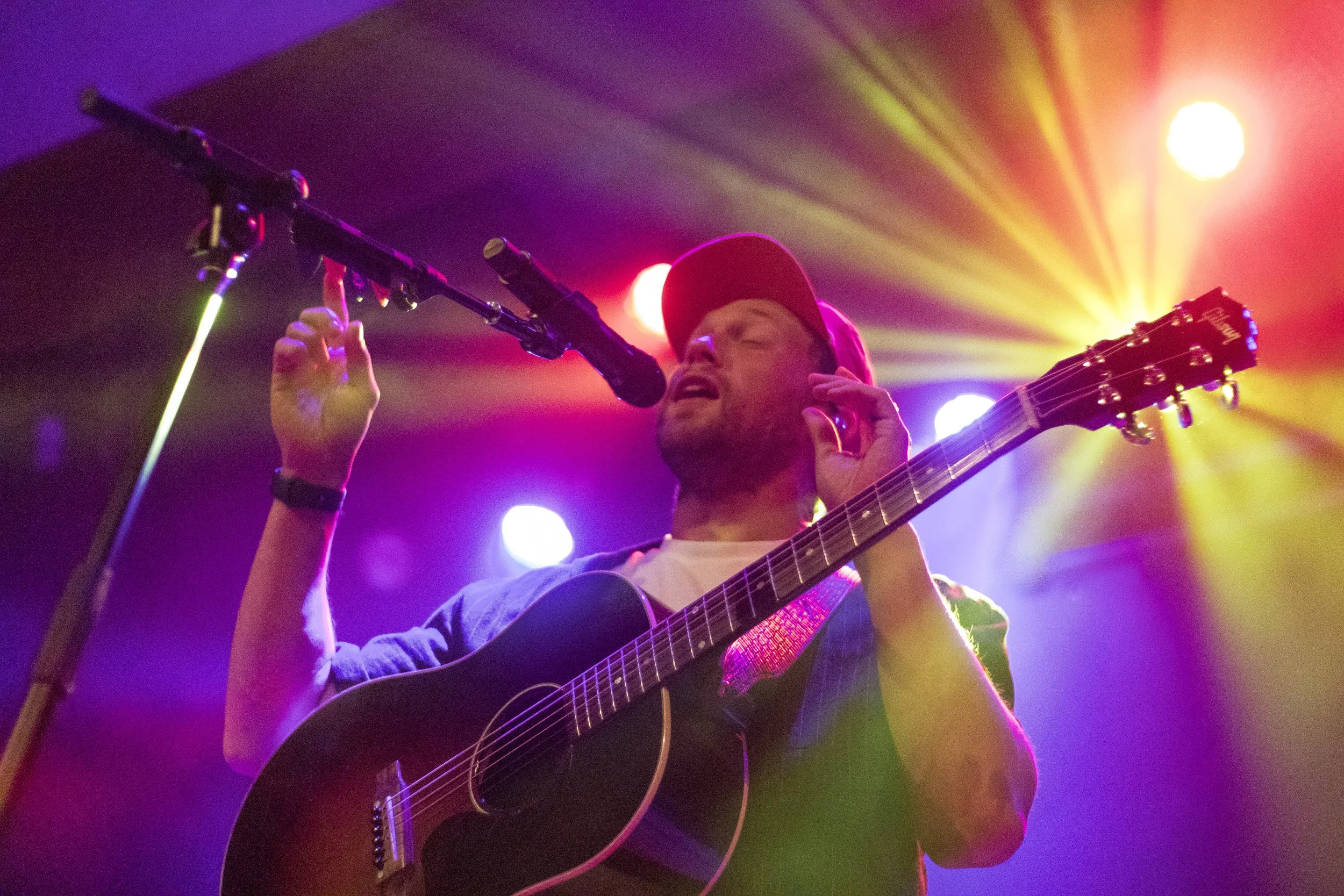 Phillip Phillips-9.jpg