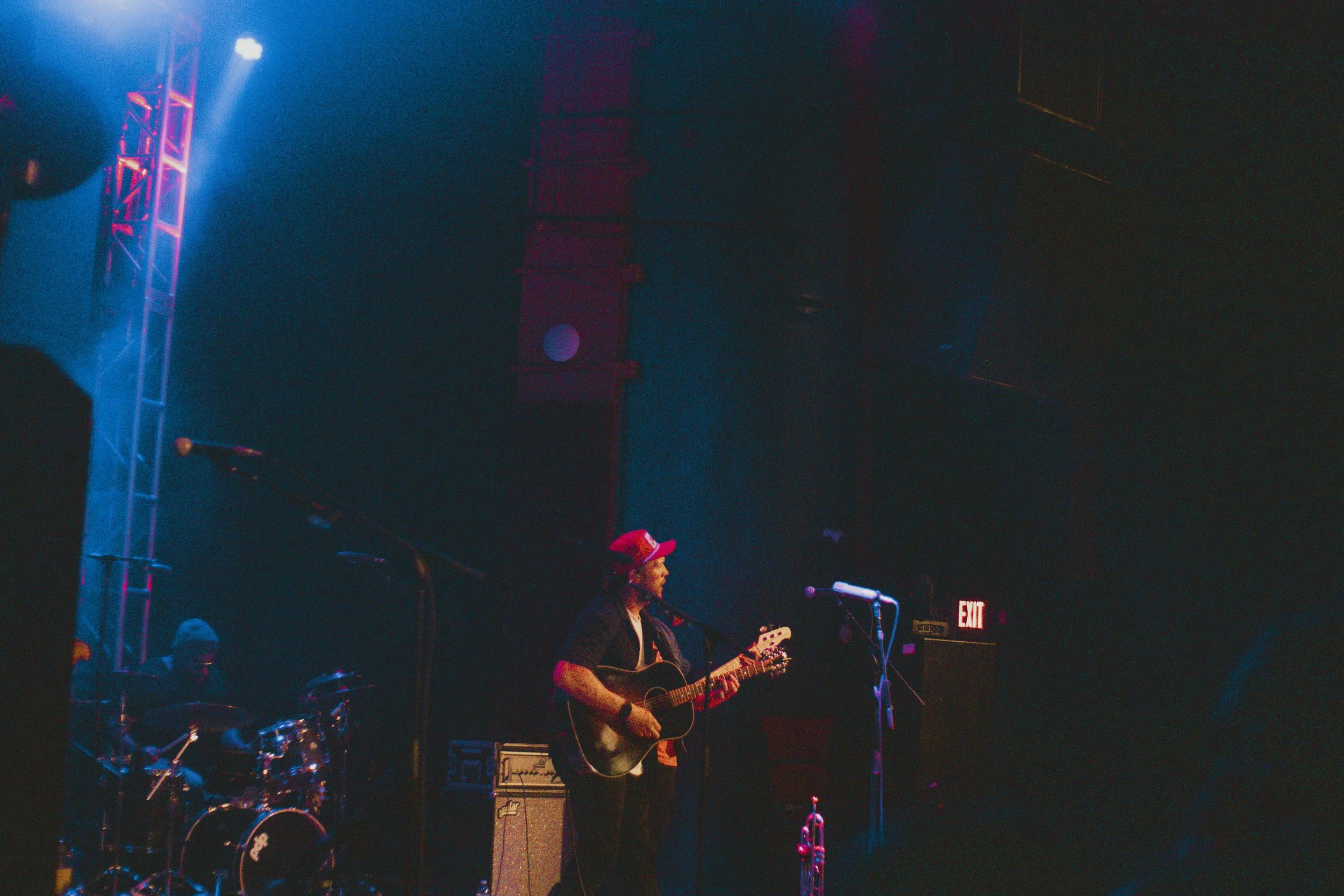 Phillip Phillips-64.jpg