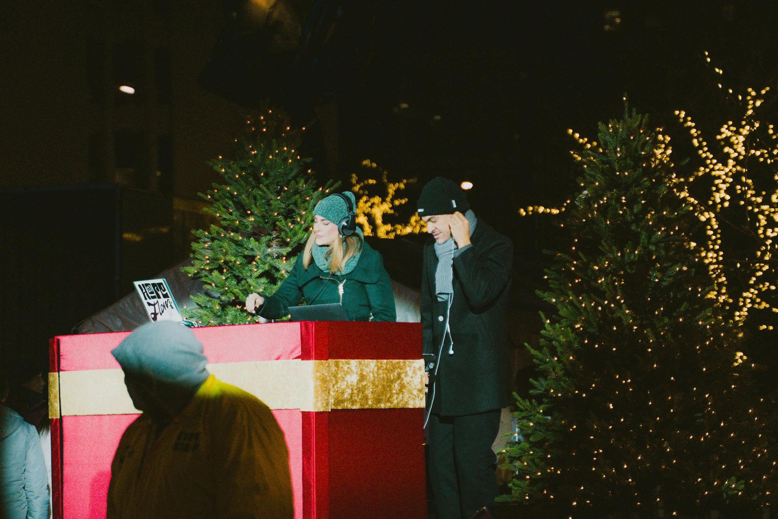 tree lighting 2025-6.jpg