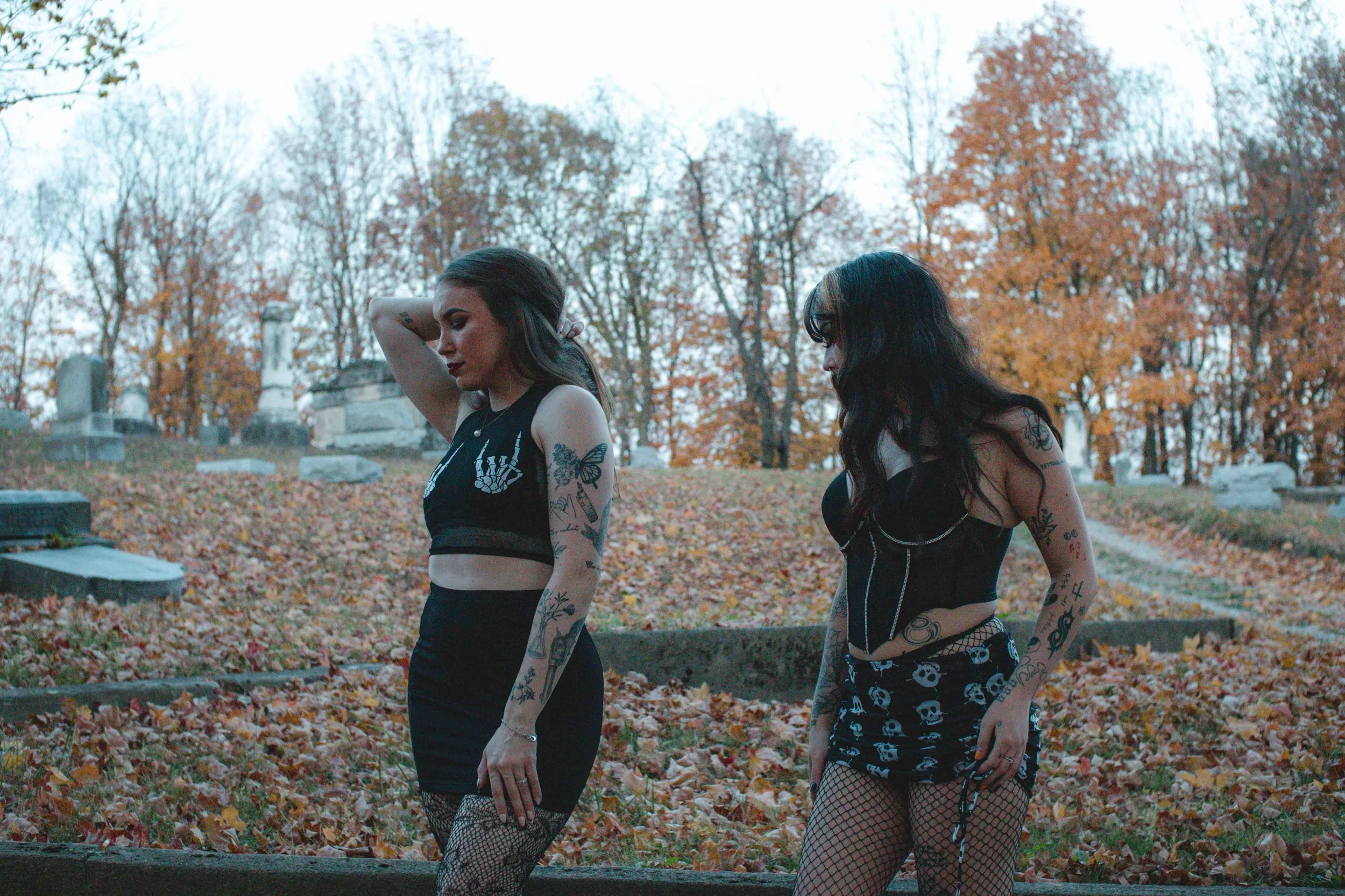 ray & friends graveyard (4 of 86).jpg