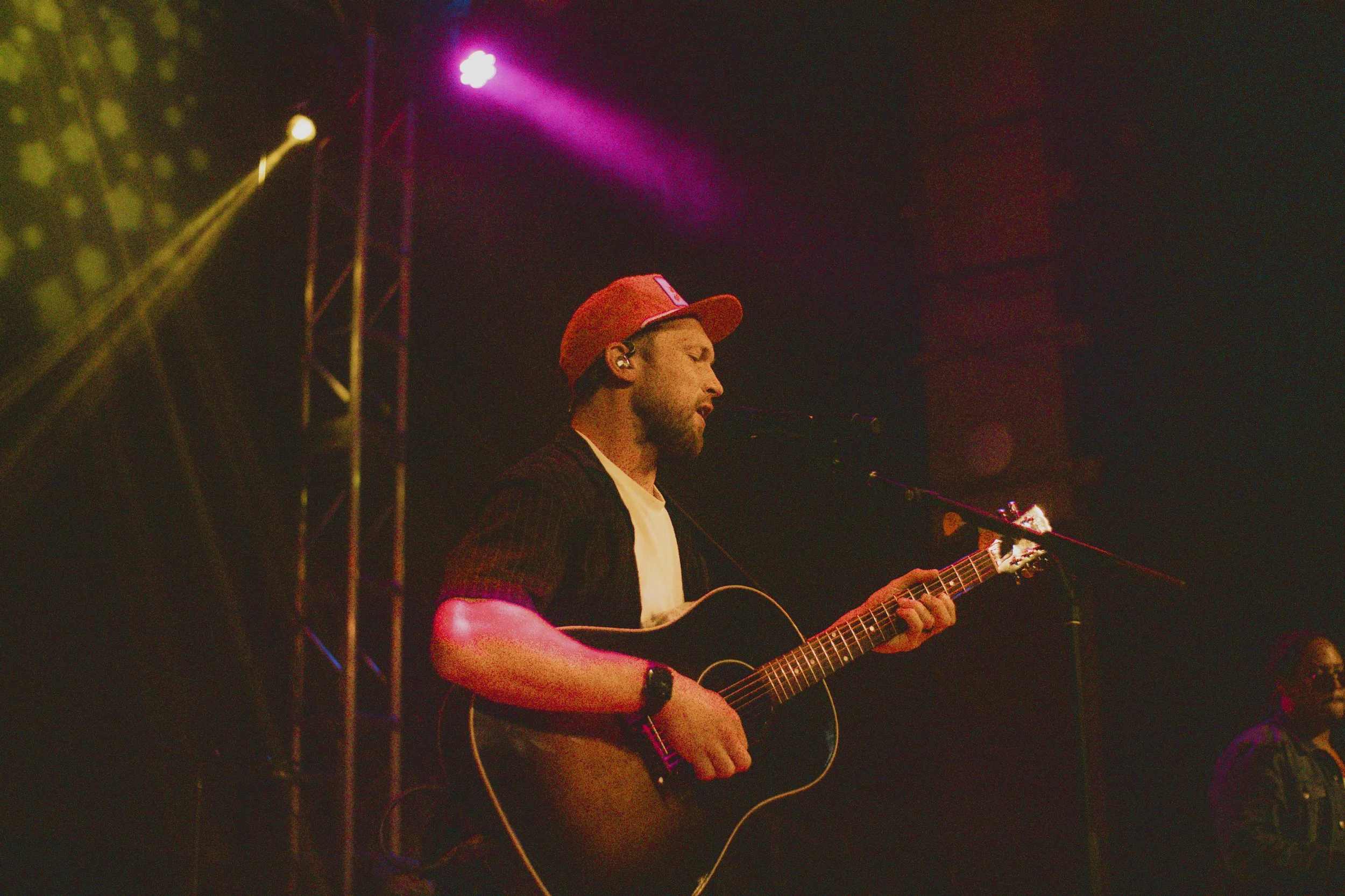 Phillip Phillips-31.jpg